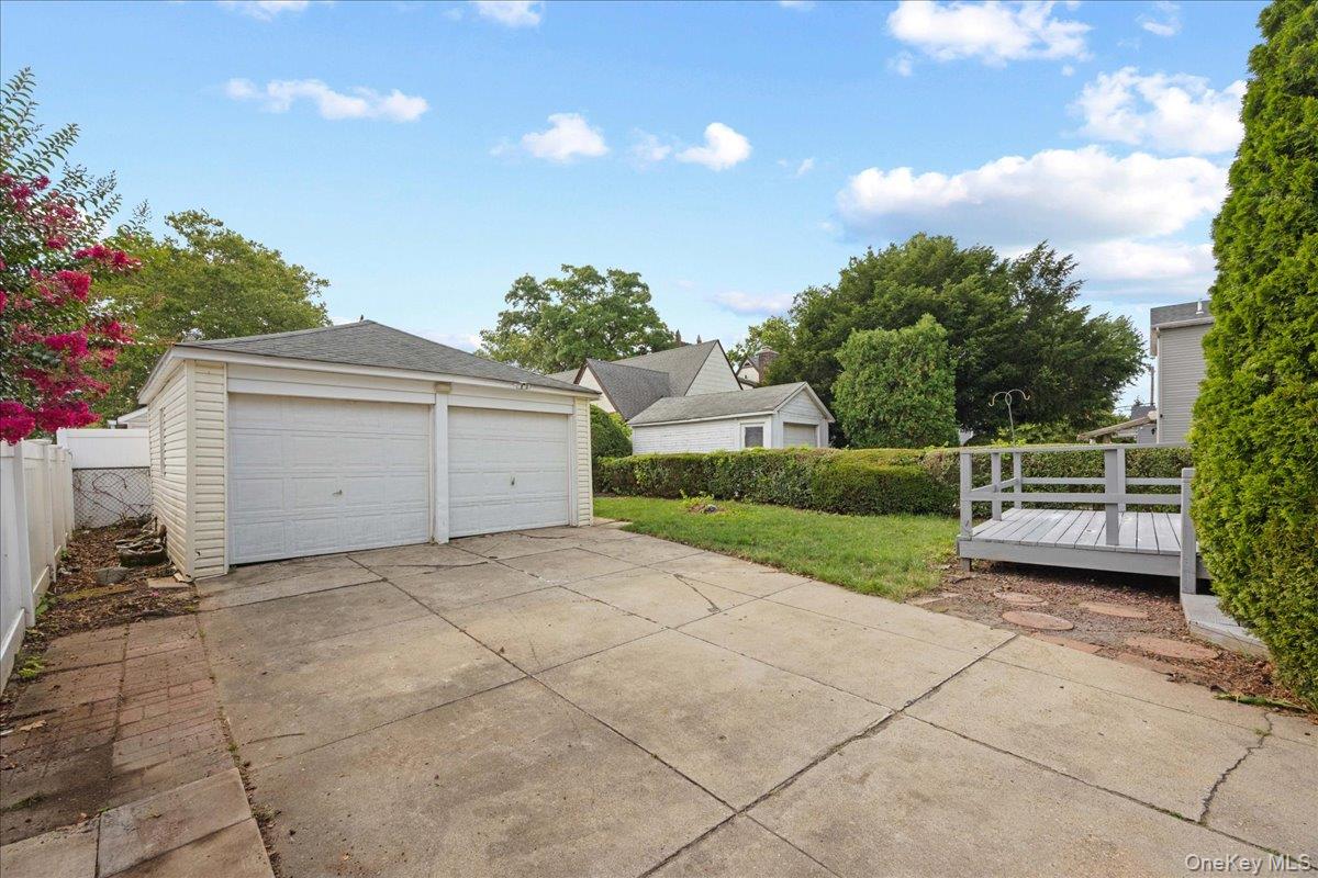 96 Capitol Avenue Property Photo 31