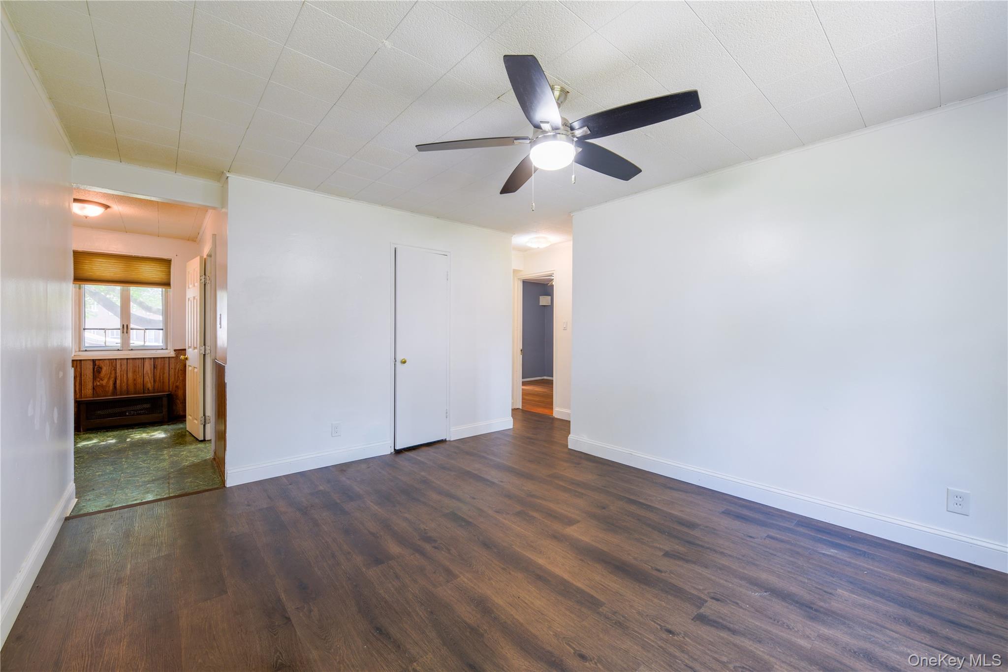 225-35 88 Avenue 42-9 Property Photo 4