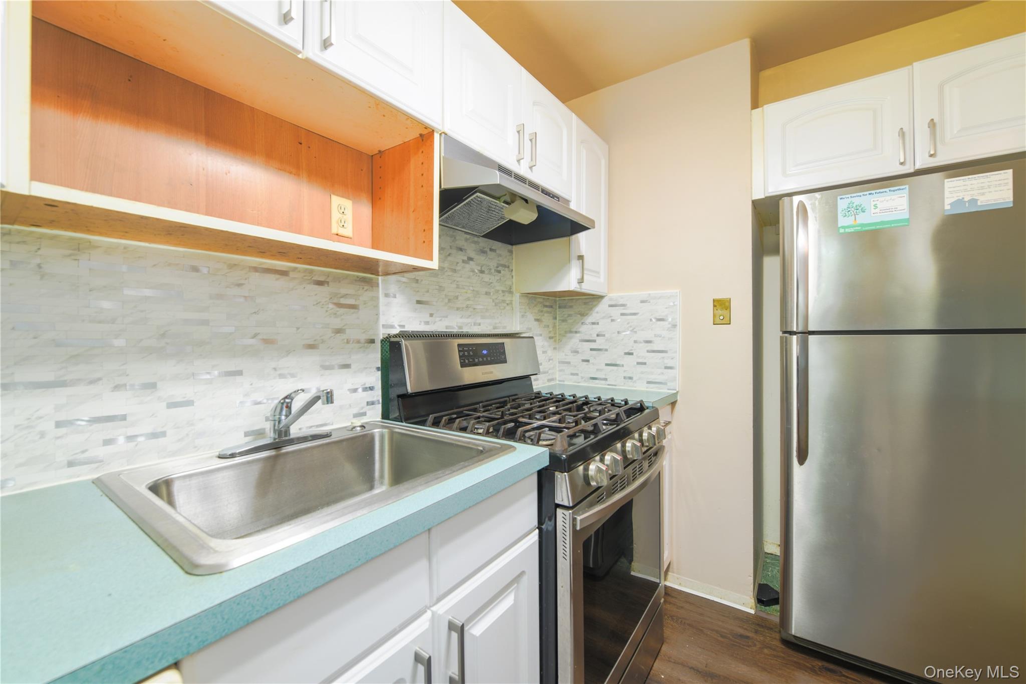 225-35 88 Avenue 42-9 Property Photo 6