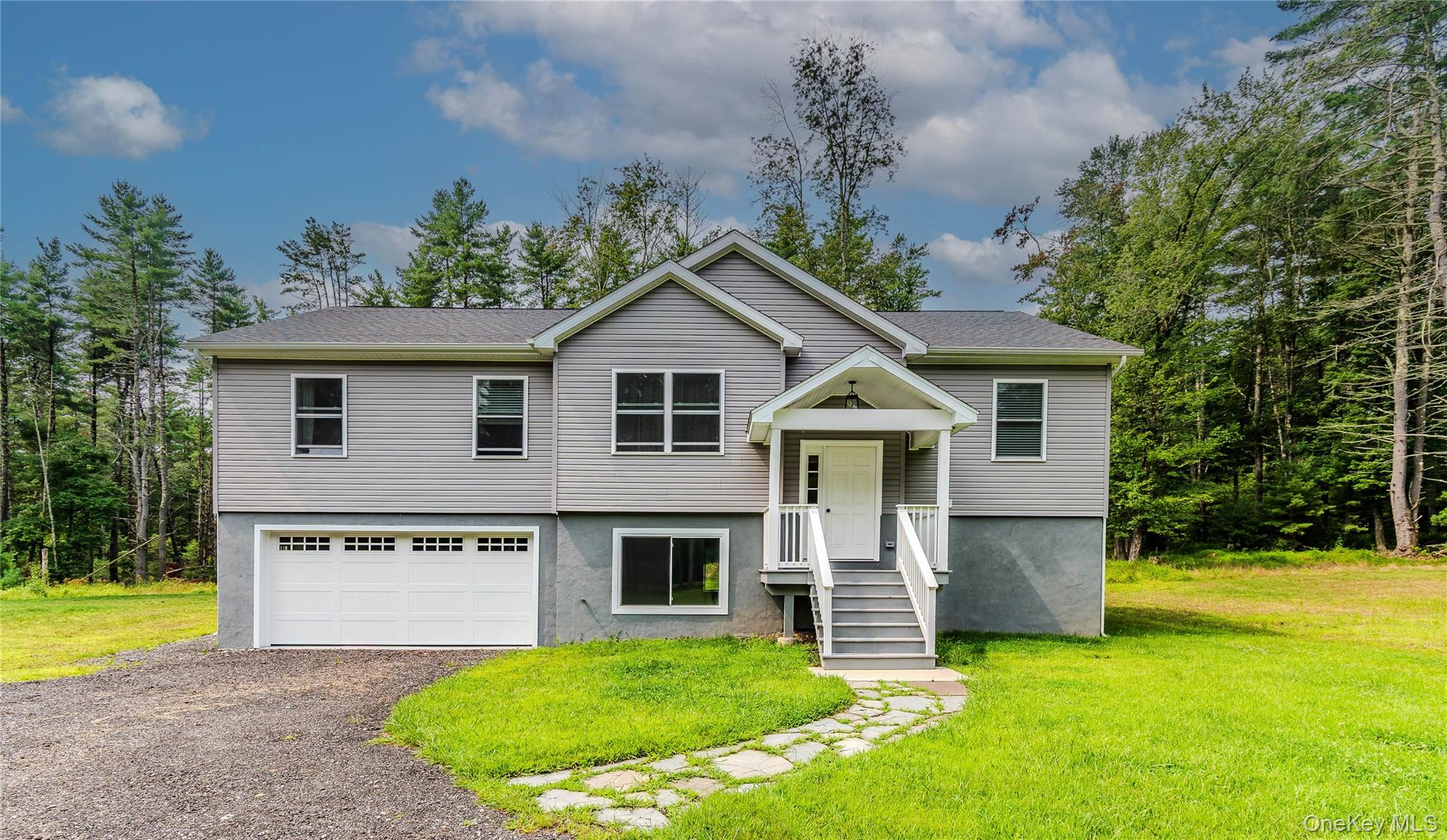 26 Summit Drive Property Photo 1