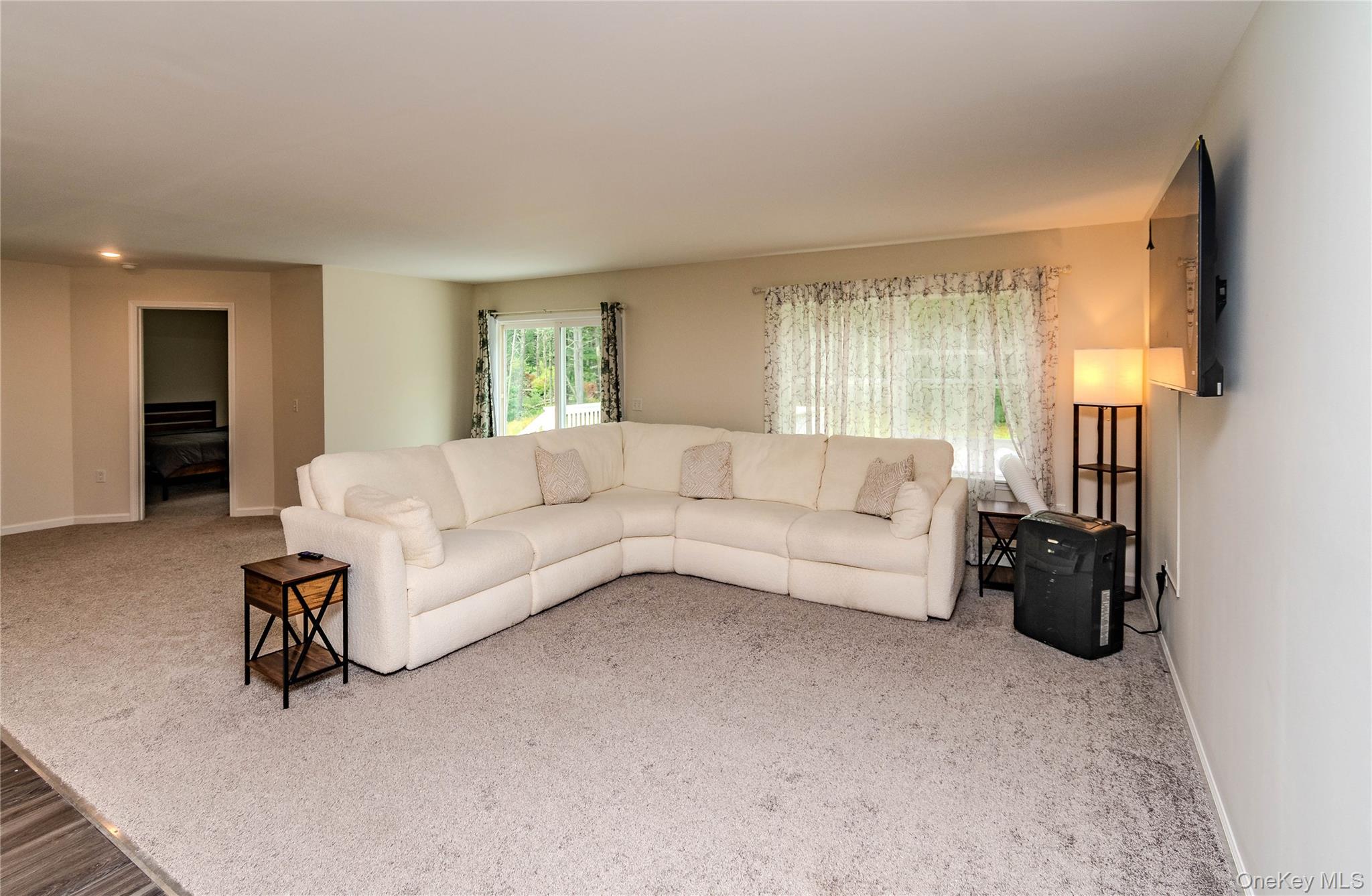 26 Summit Drive Property Photo 6