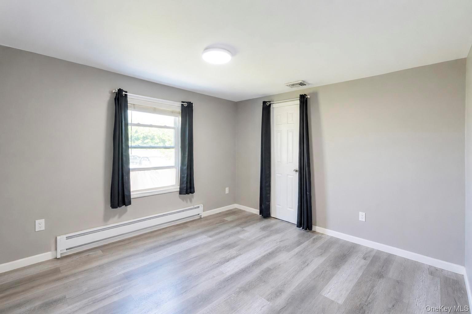 28 Mapleton Avenue Property Photo 28
