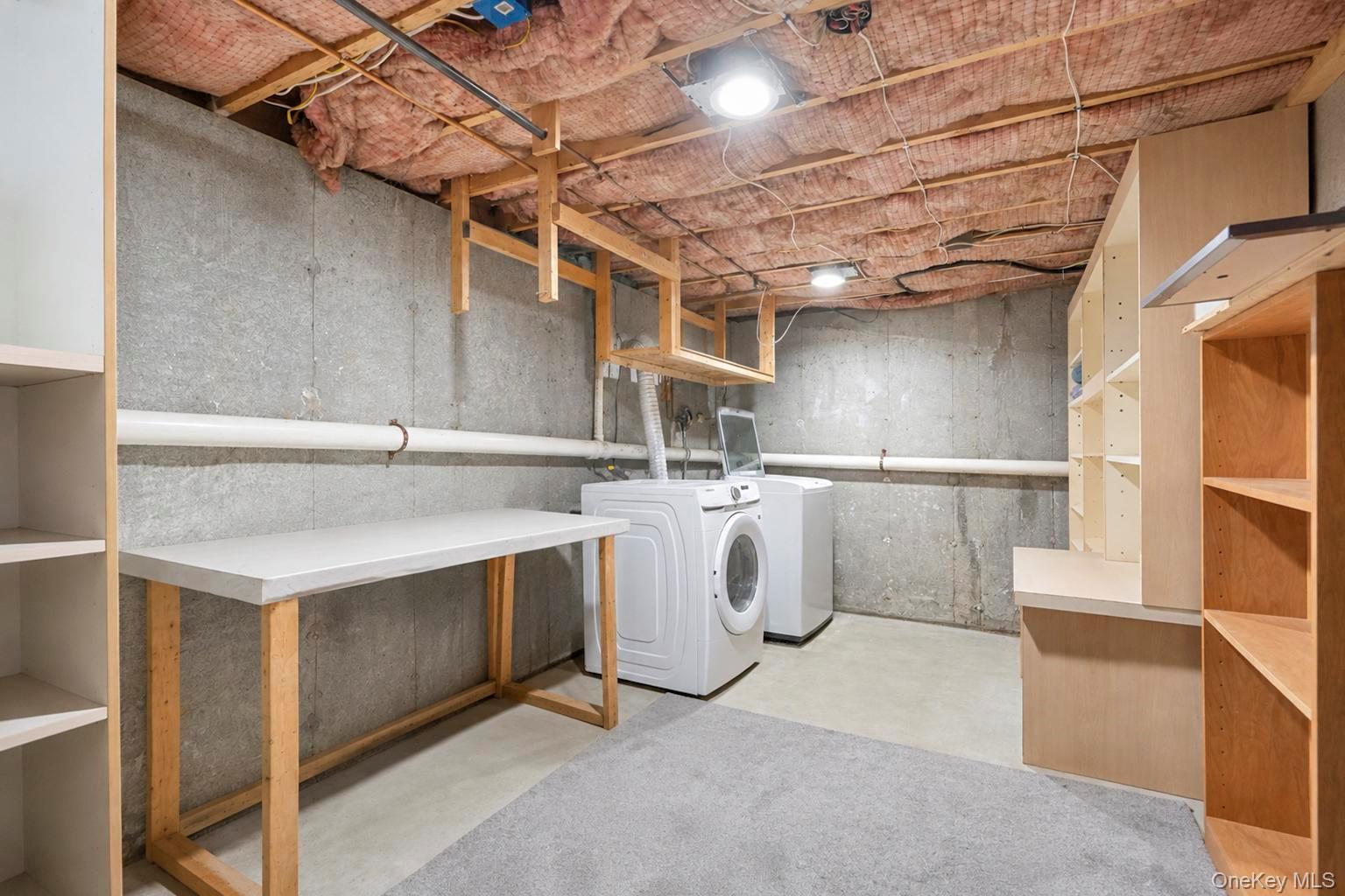 28 Mapleton Avenue Property Photo 39