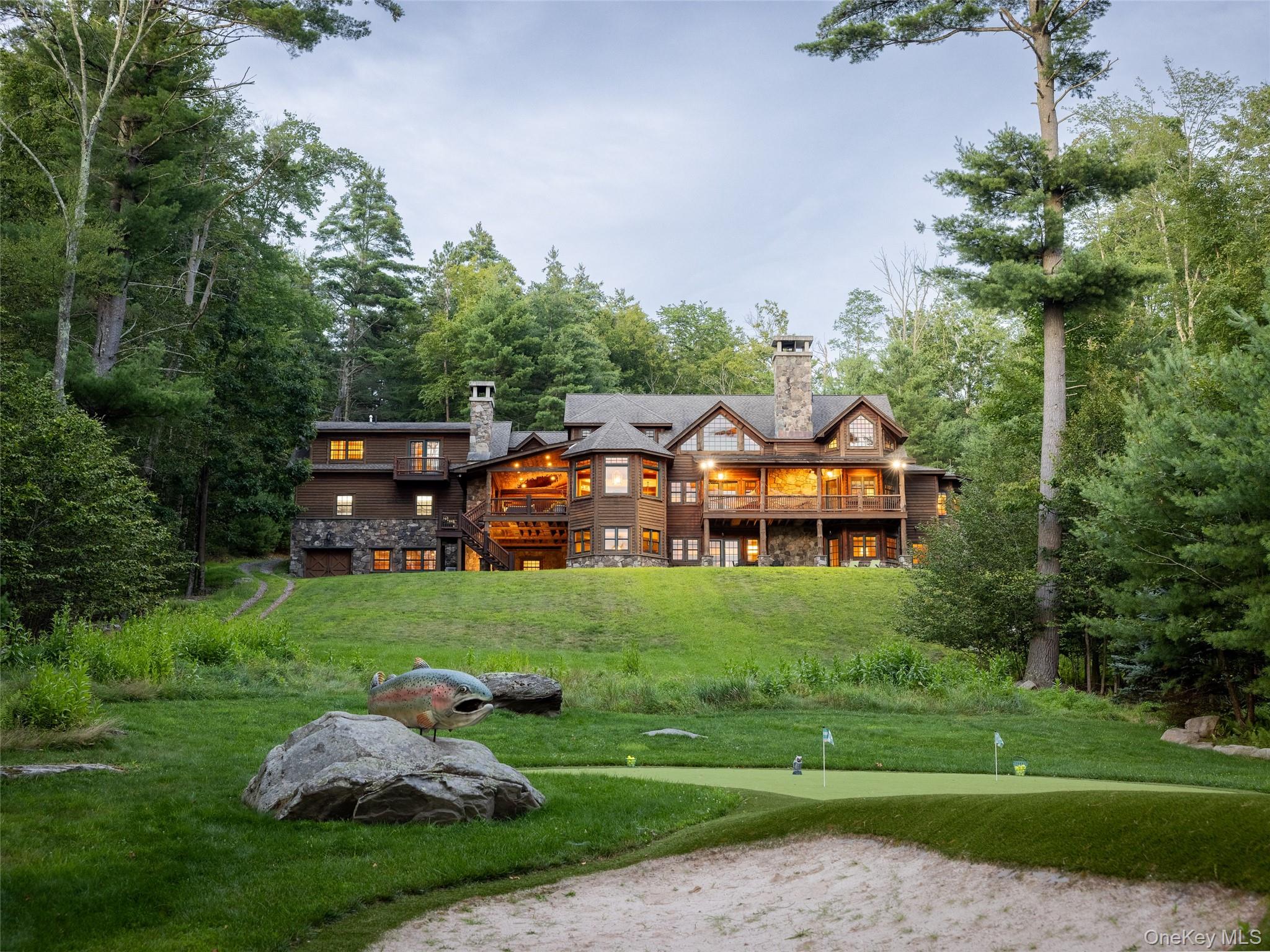 60 Top Ridge Trail Property Photo 2