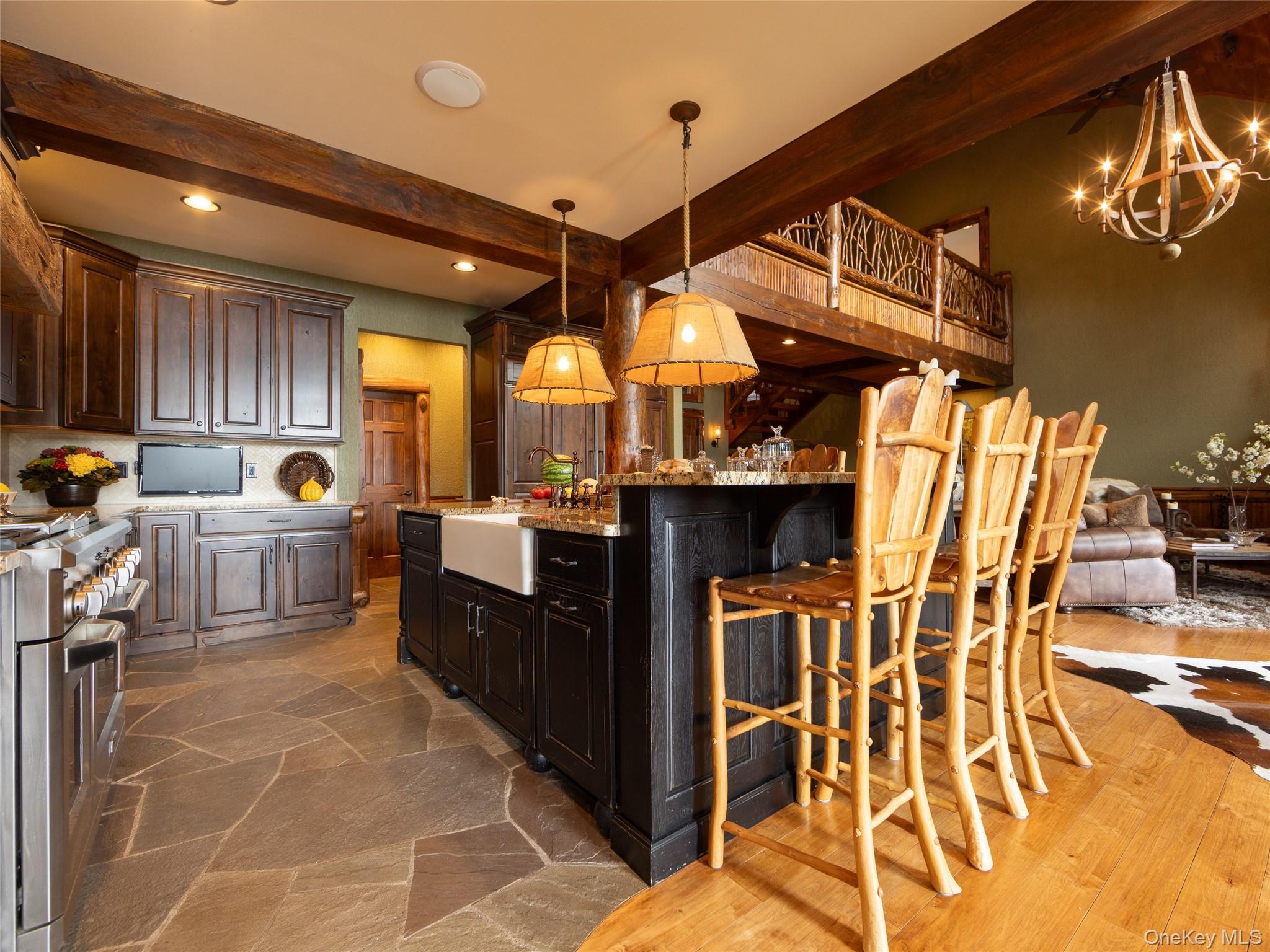 60 Top Ridge Trail Property Photo 9