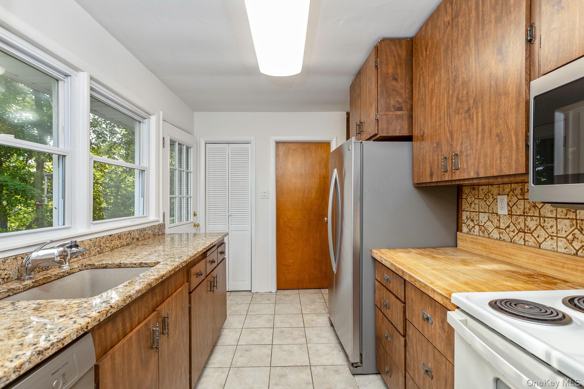 69 Herod Point Road Property Photo 13