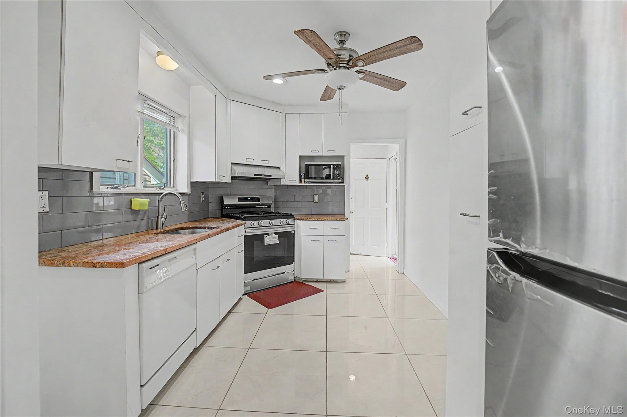 29 Holland Avenue Property Photo 6