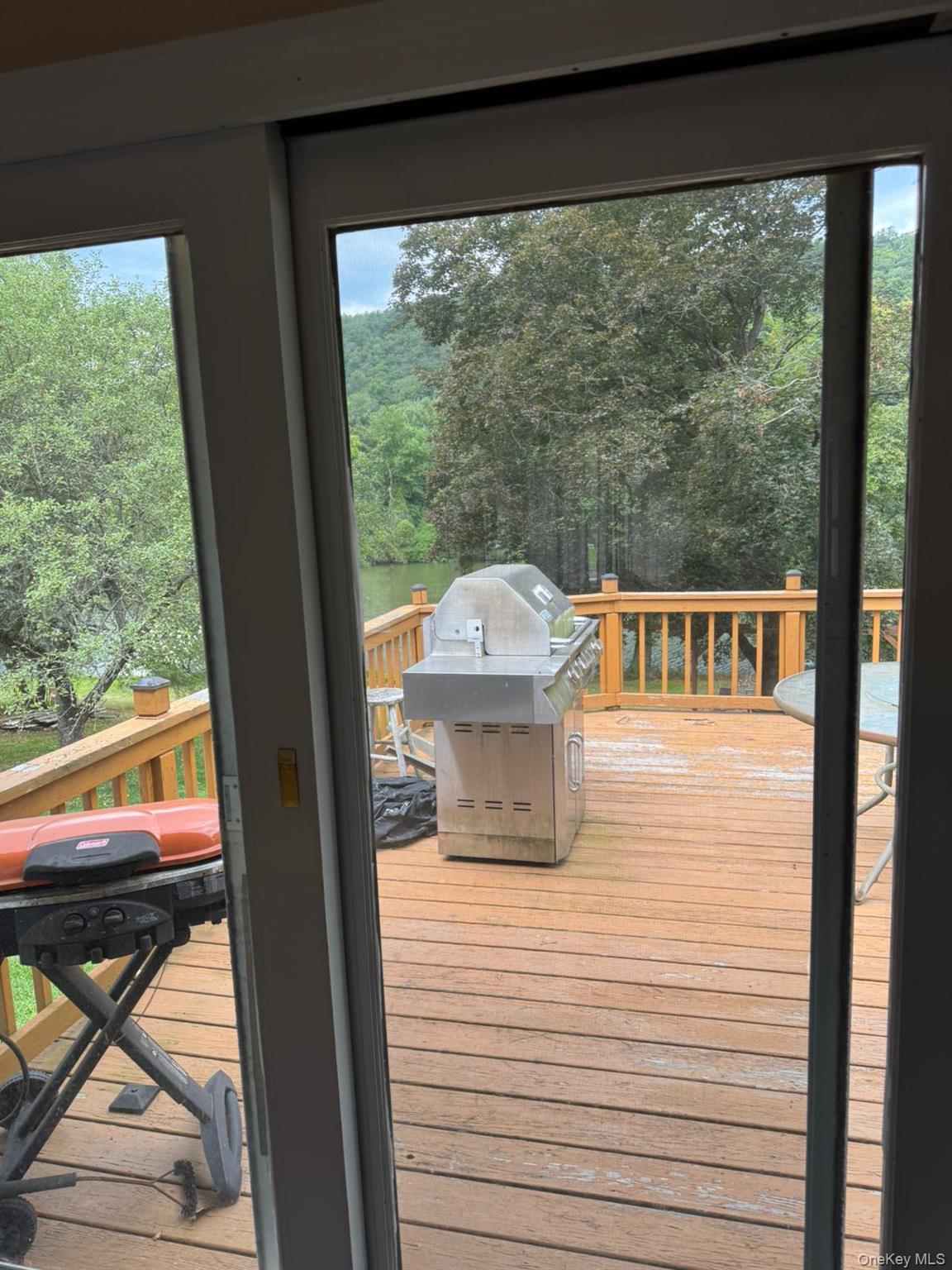 1 Tappan Drive Property Photo 15