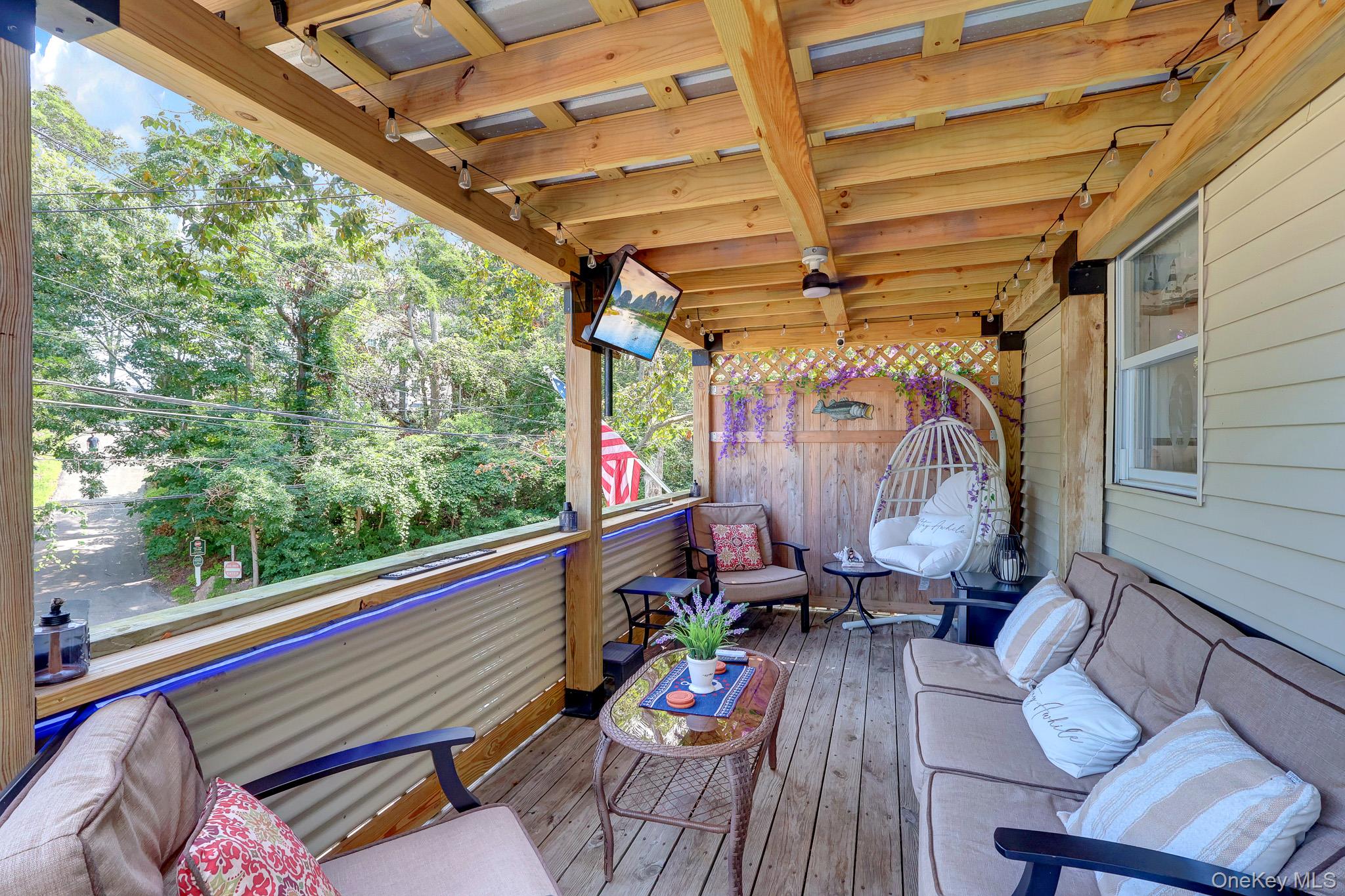 5 Woodcliff Trail Property Photo 4