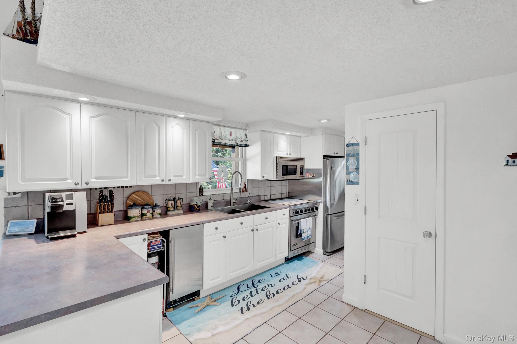 5 Woodcliff Trail Property Photo 16