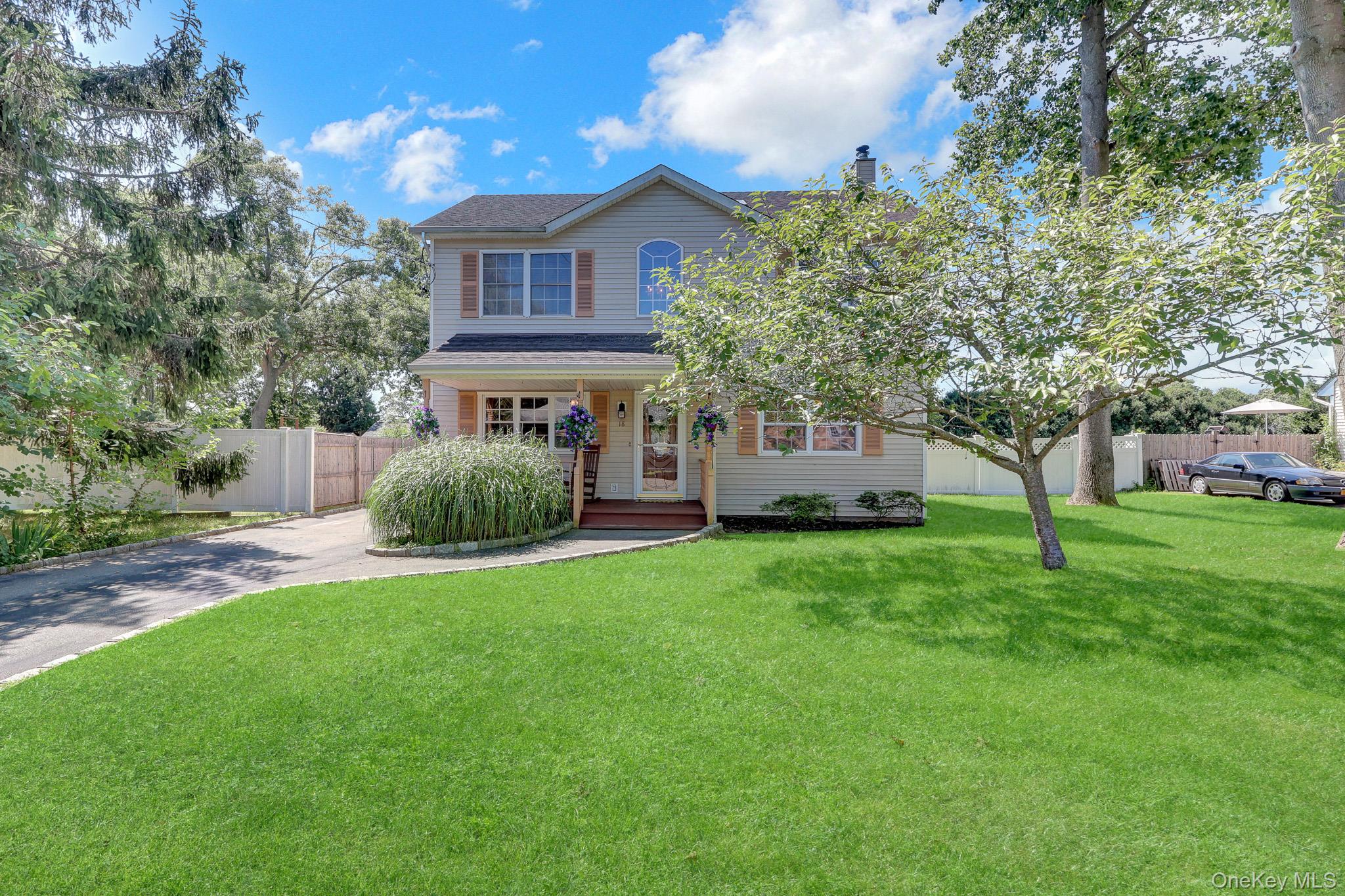18 Aster Avenue Property Photo 4