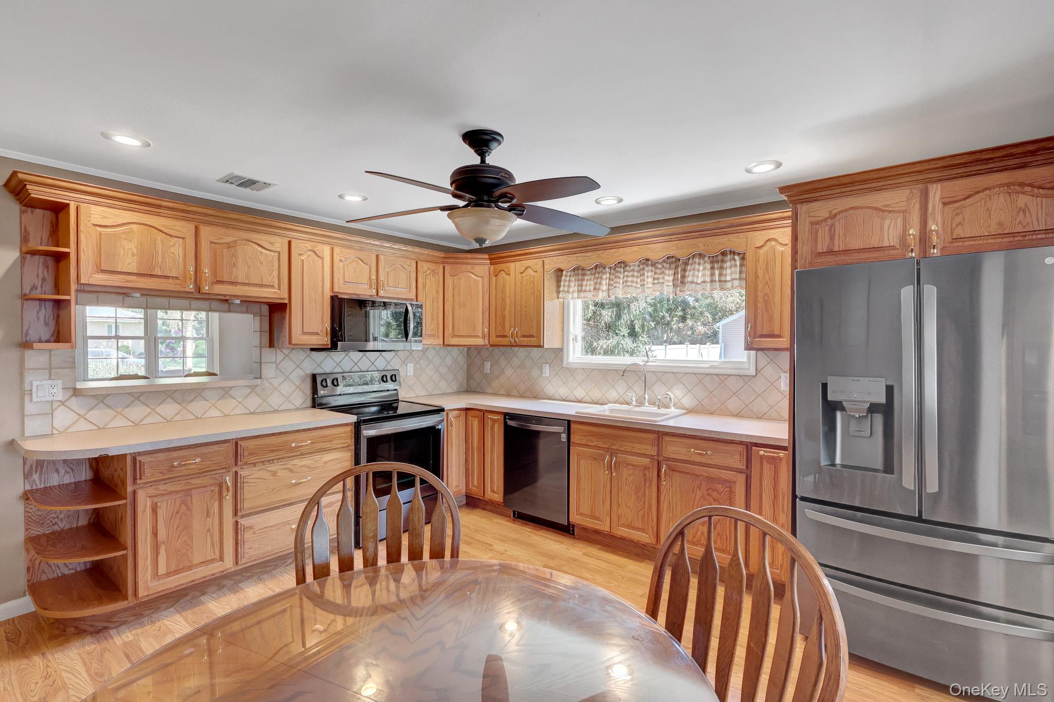 18 Aster Avenue Property Photo 12