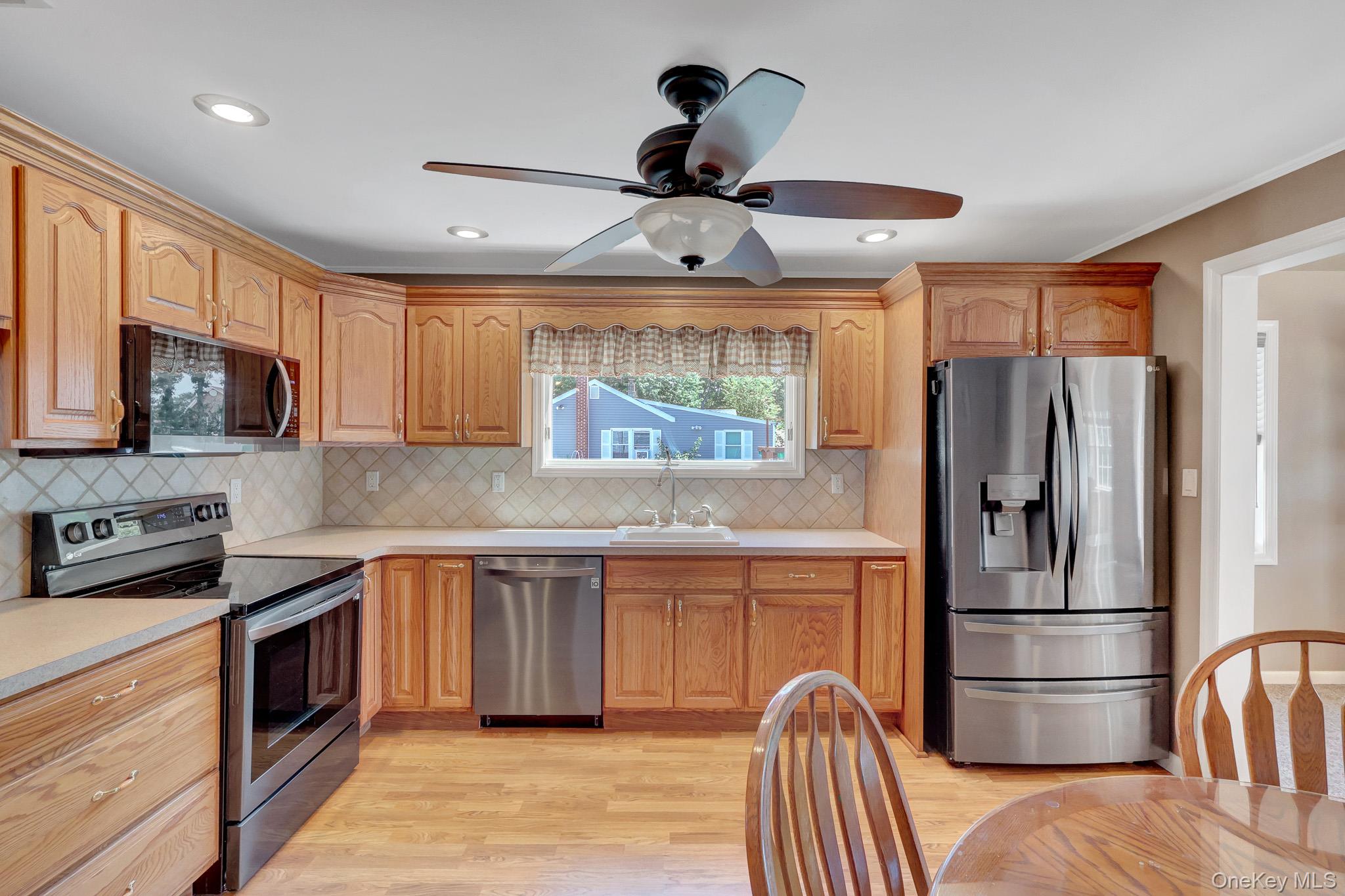 18 Aster Avenue Property Photo 13