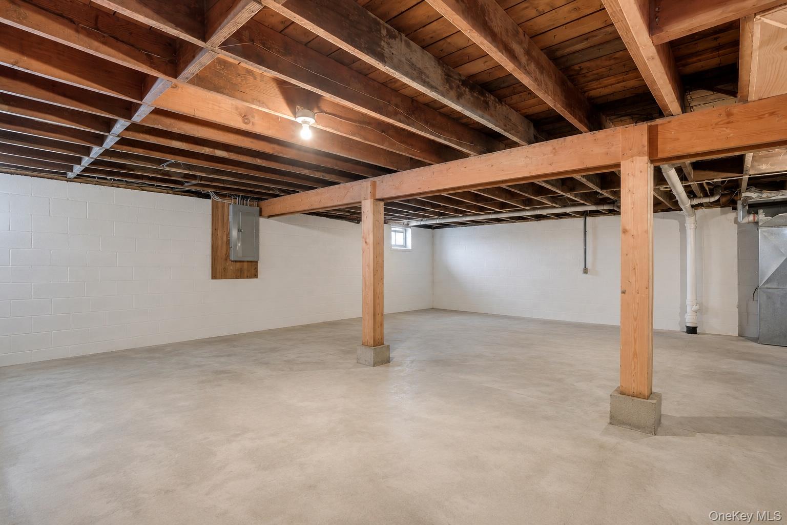 18 Aster Avenue Property Photo 28