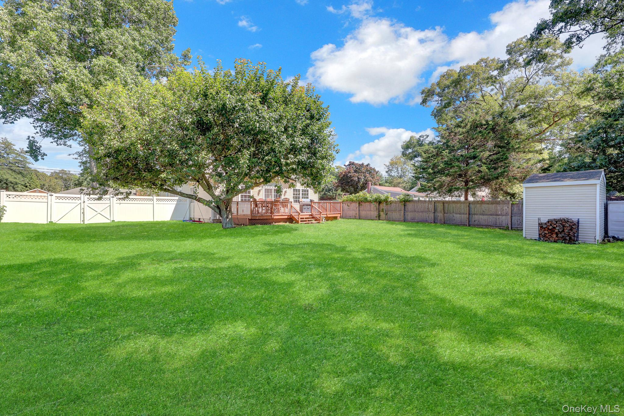 18 Aster Avenue Property Photo 31