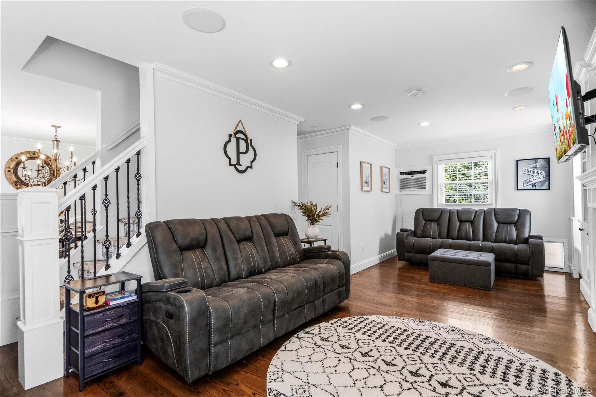 808 Fire Island Avenue Property Photo 3