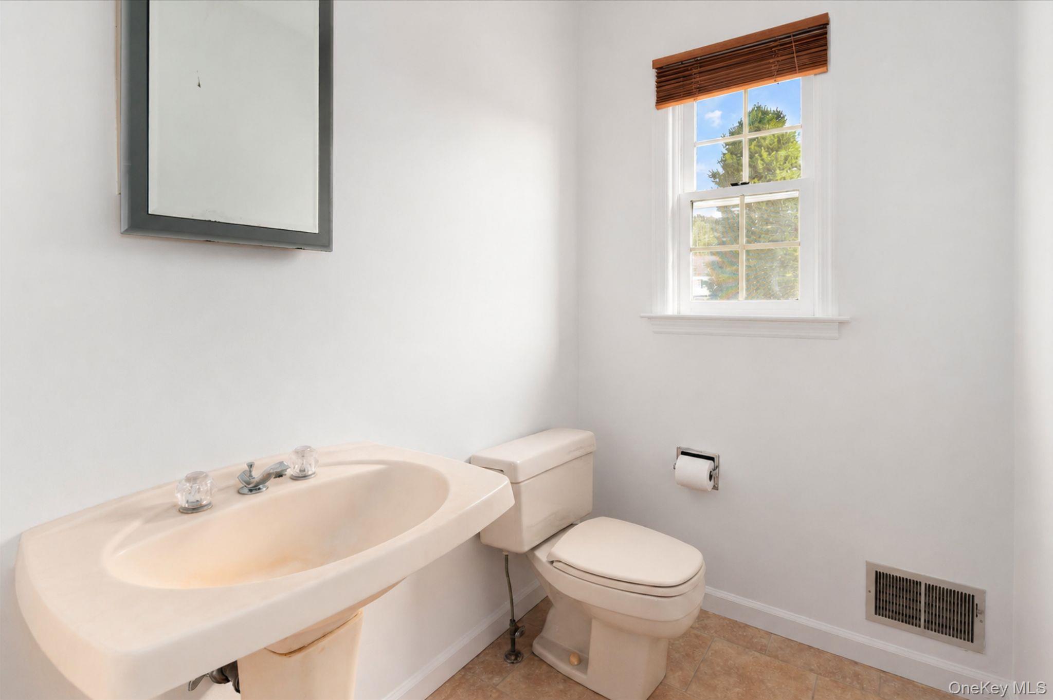 46 Winterberry Circle Property Photo 6