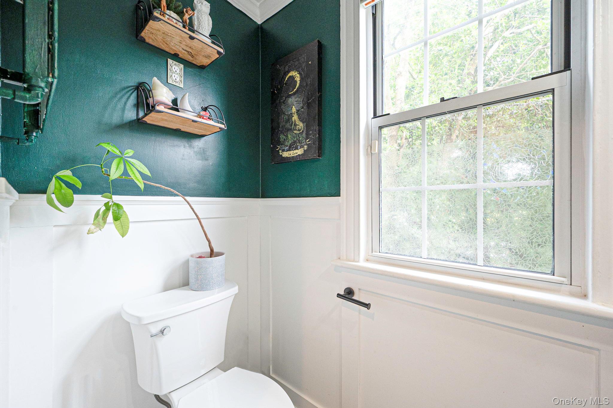6 New York Avenue Property Photo 18