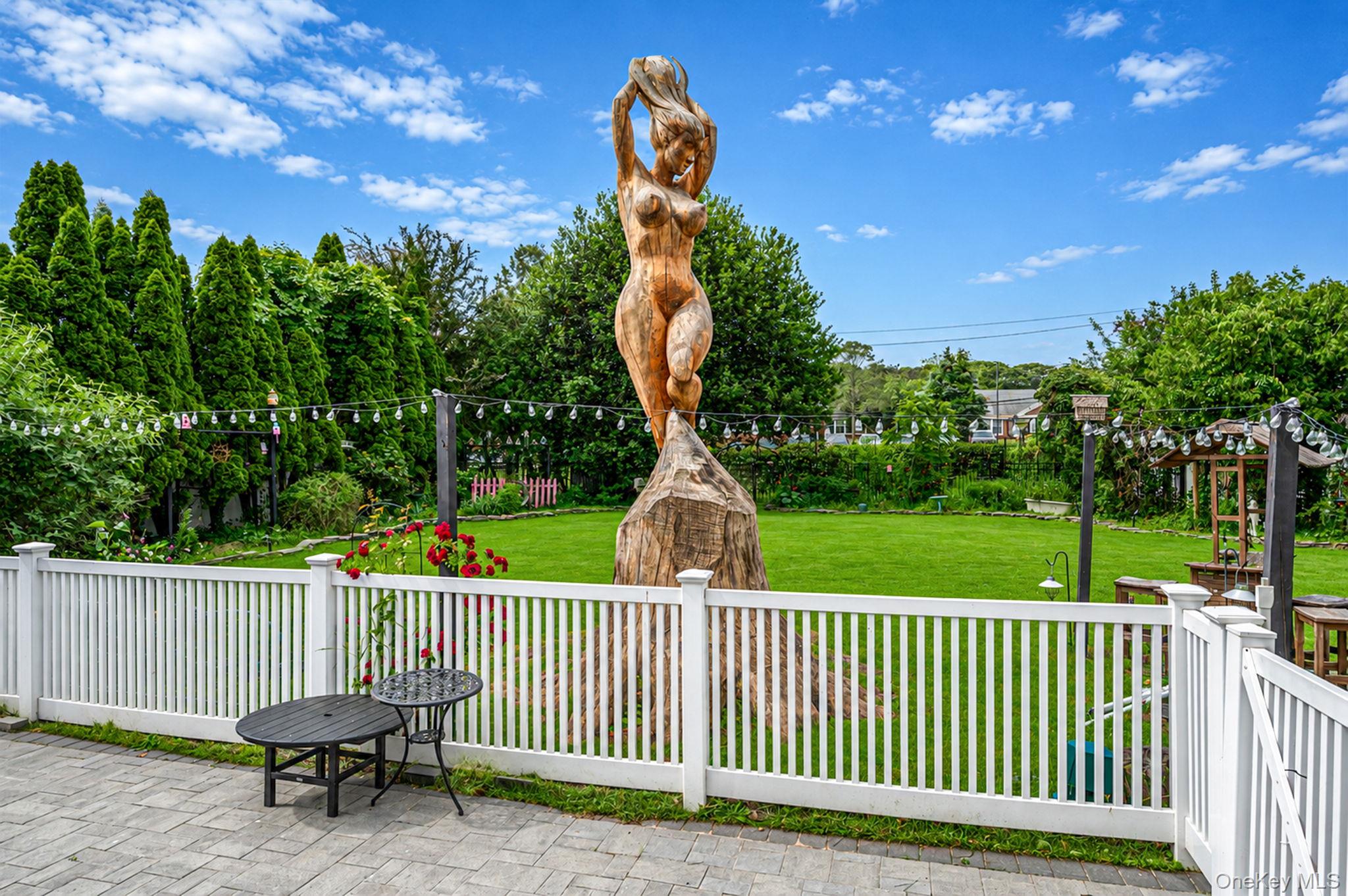 6 New York Avenue Property Photo 31