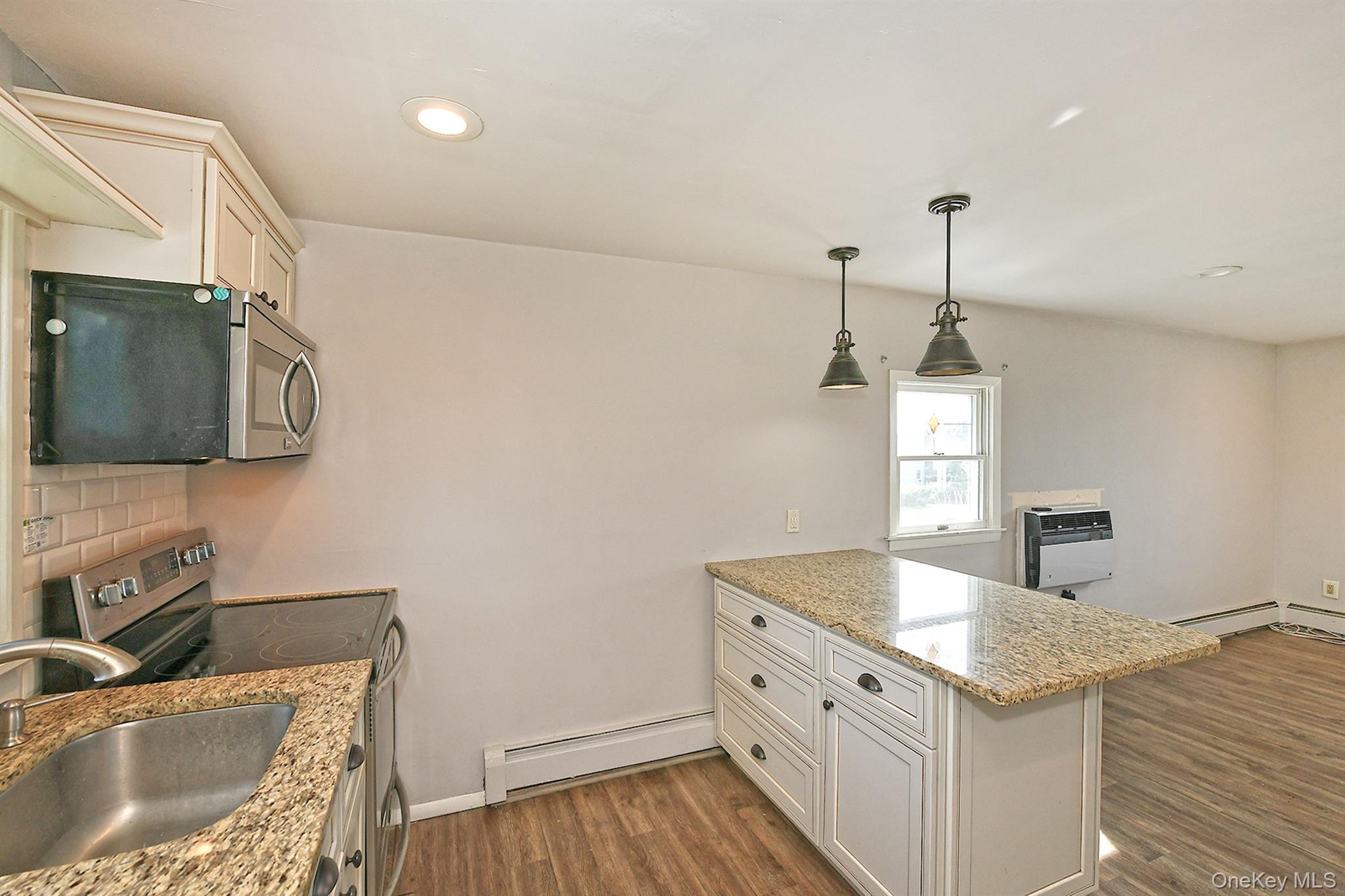 3679 Lark Street Property Photo 8