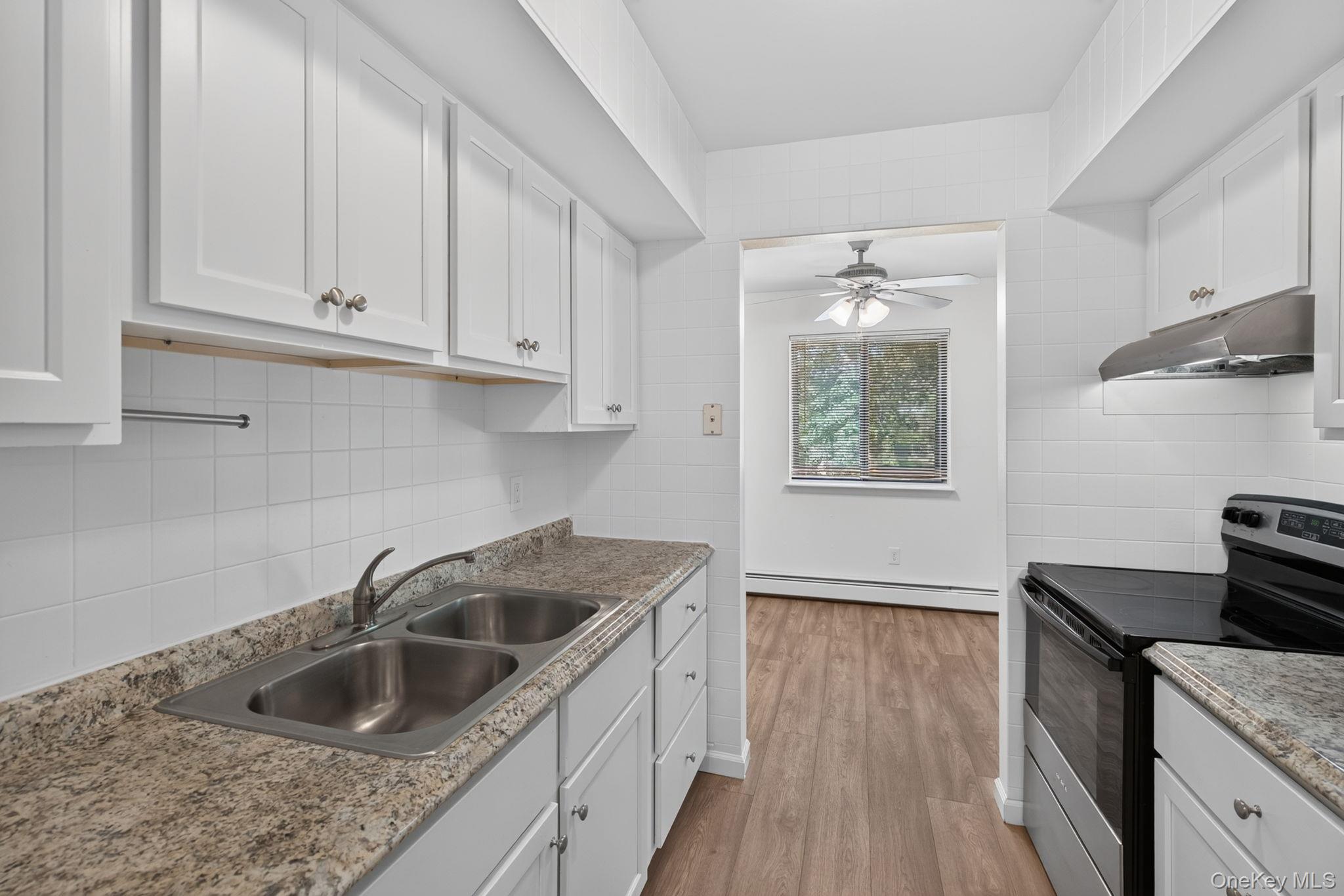 1802 Cherry Hill Drive Property Photo 8