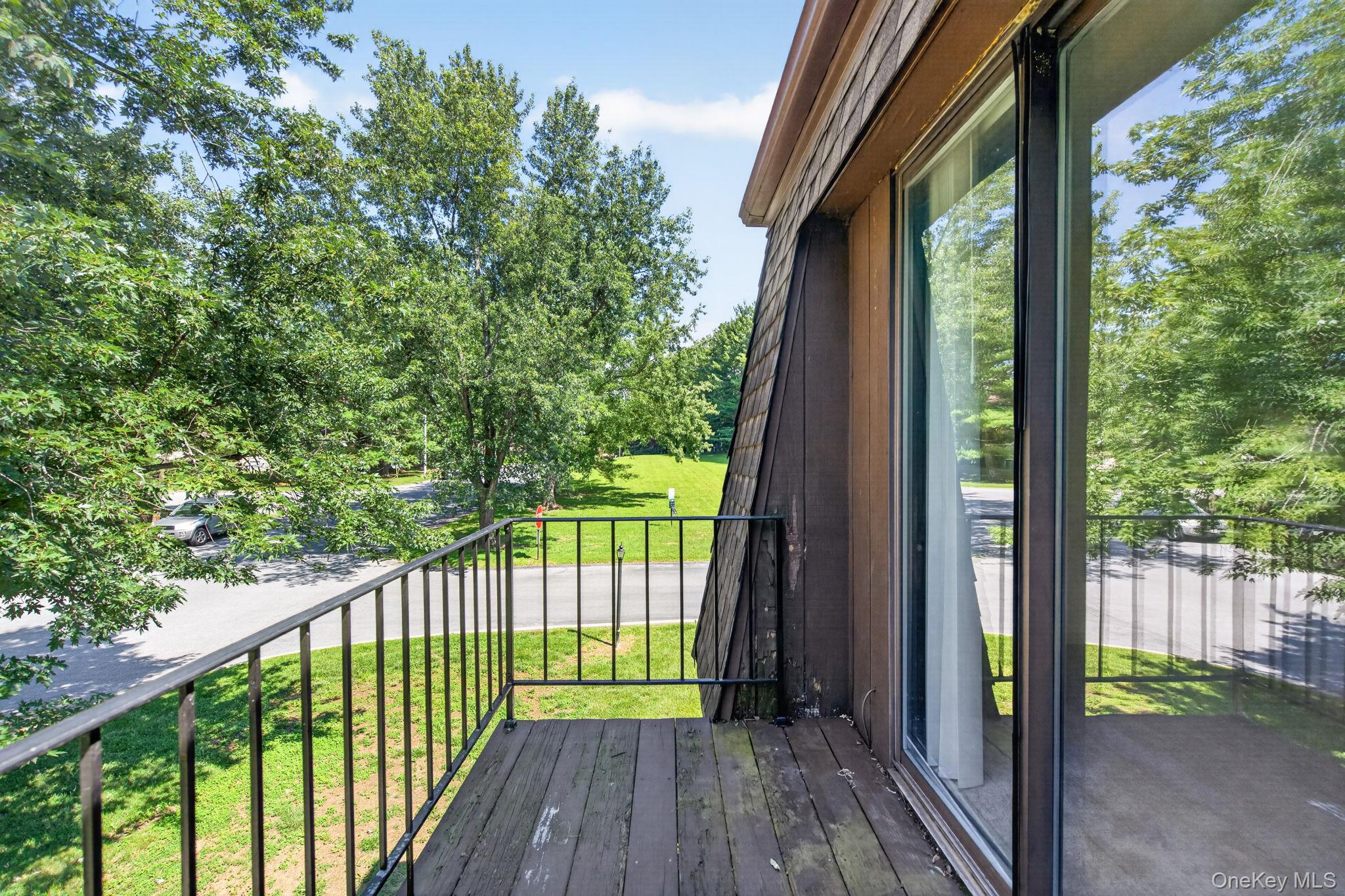 1802 Cherry Hill Drive Property Photo 14