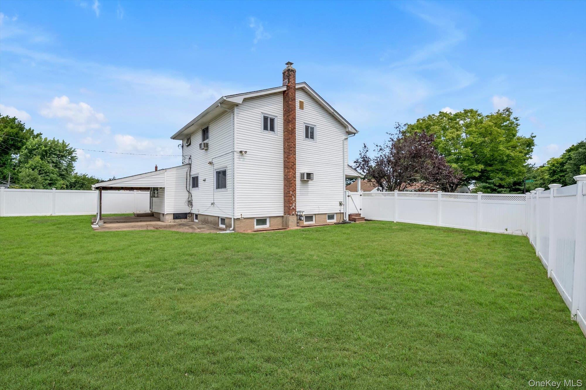 3 Evelyn Lane Property Photo 17