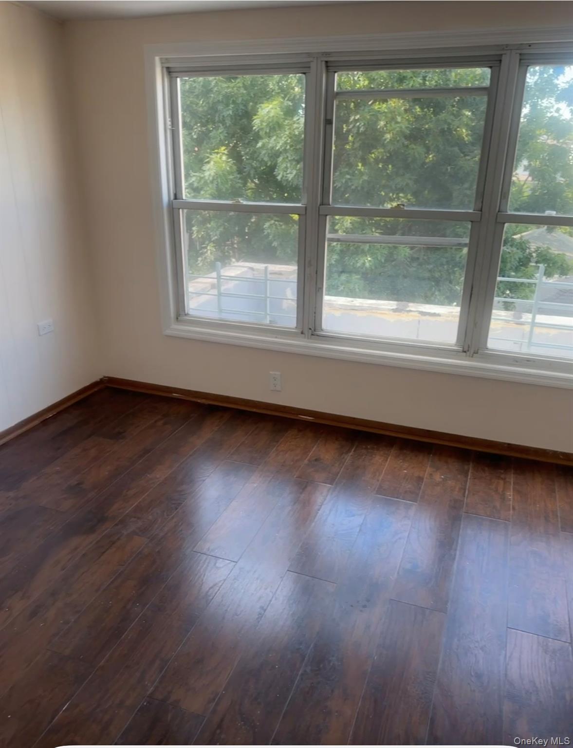 209 E Prospect Avenue 3rd Floor Property Photo 6
