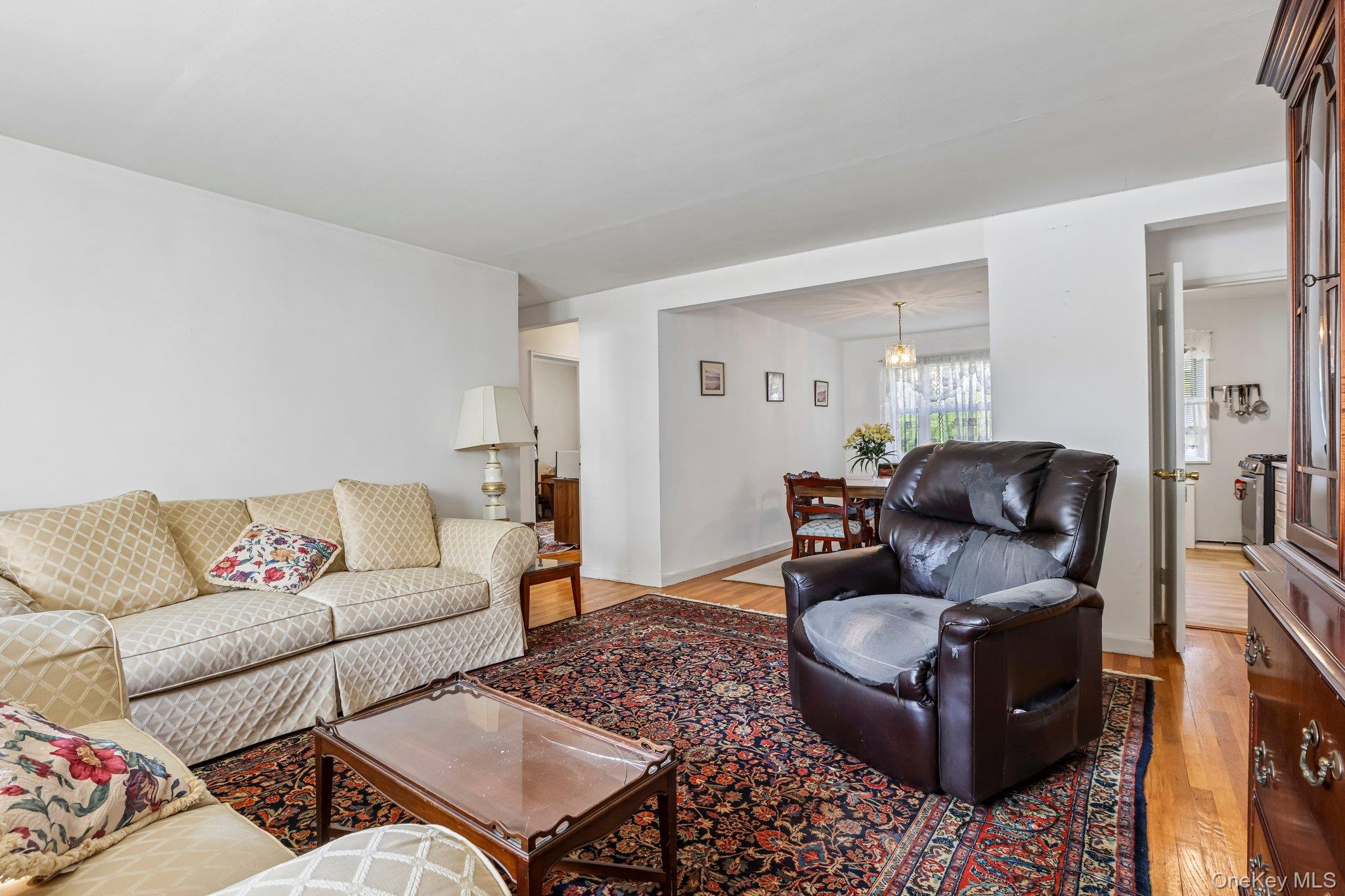 8 Dehaven Drive 1d Property Photo 6