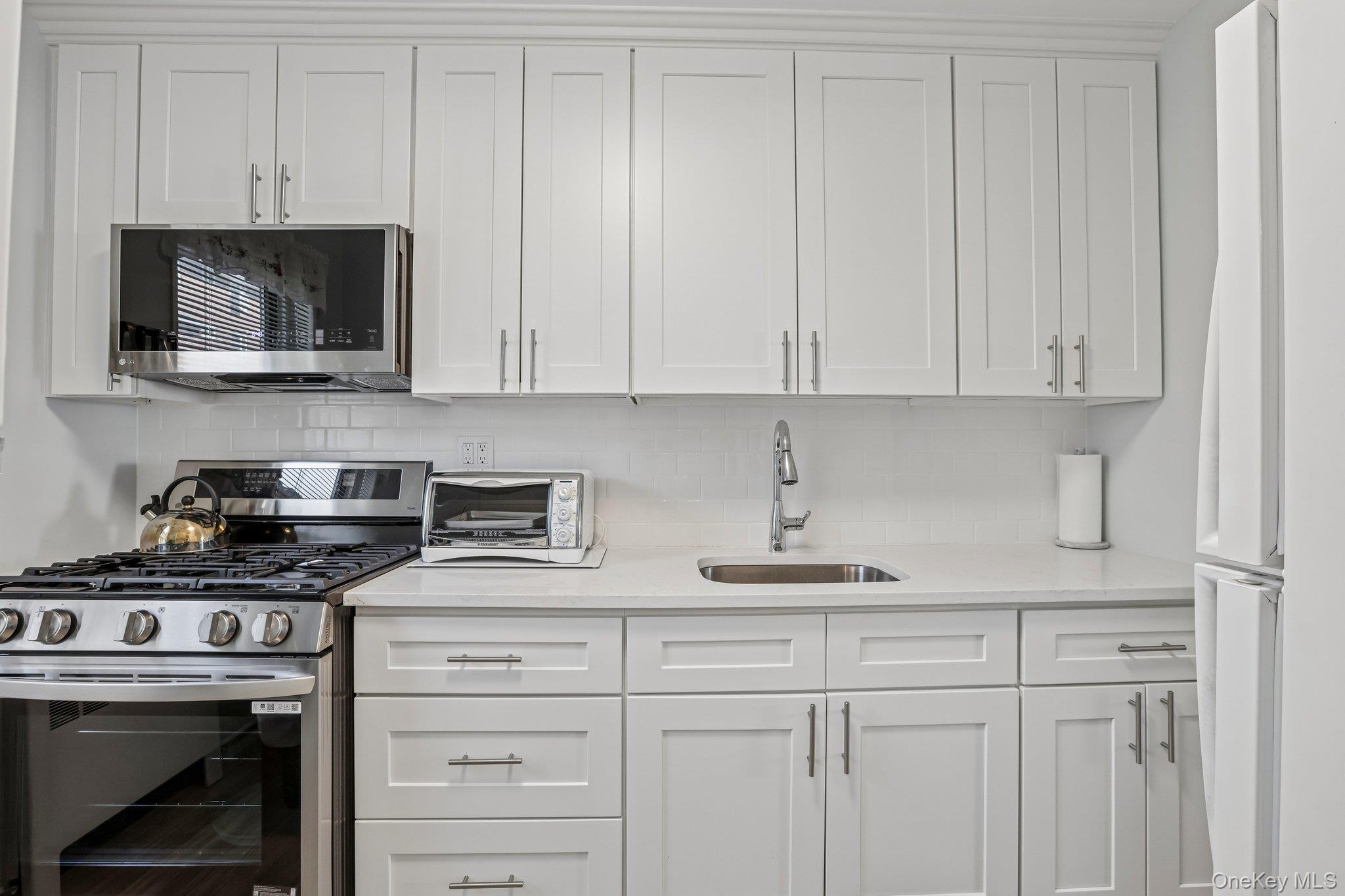8 Dehaven Drive 1d Property Photo 13