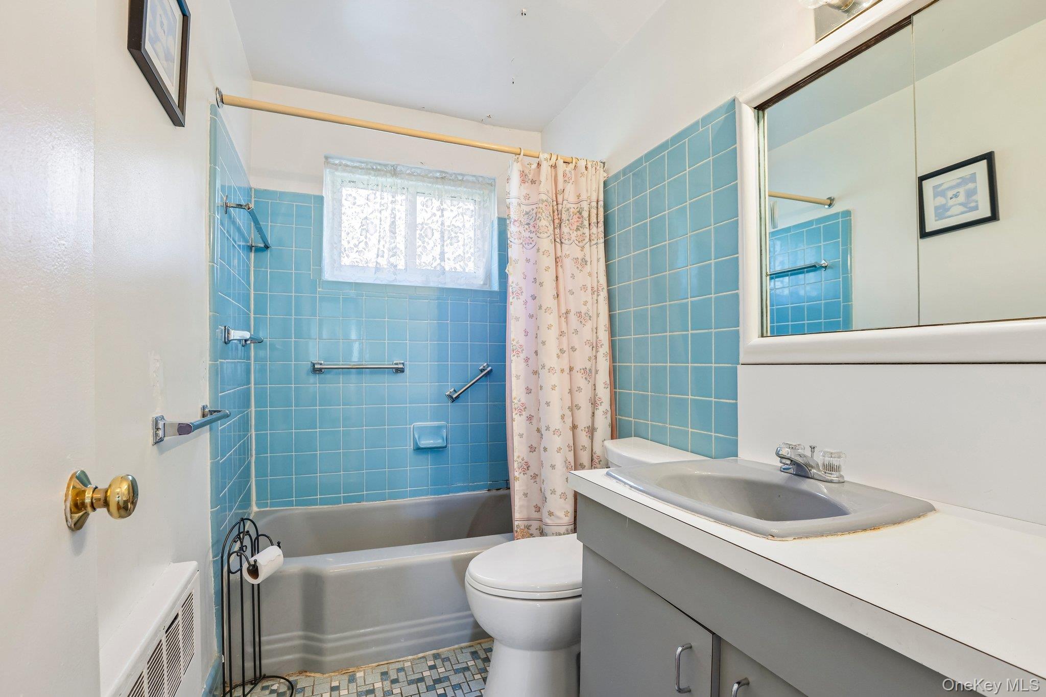 8 Dehaven Drive 1d Property Photo 19