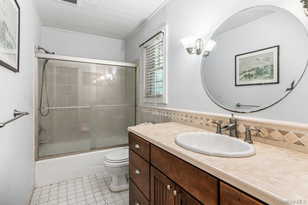 9 Dillmont Drive Property Photo 20
