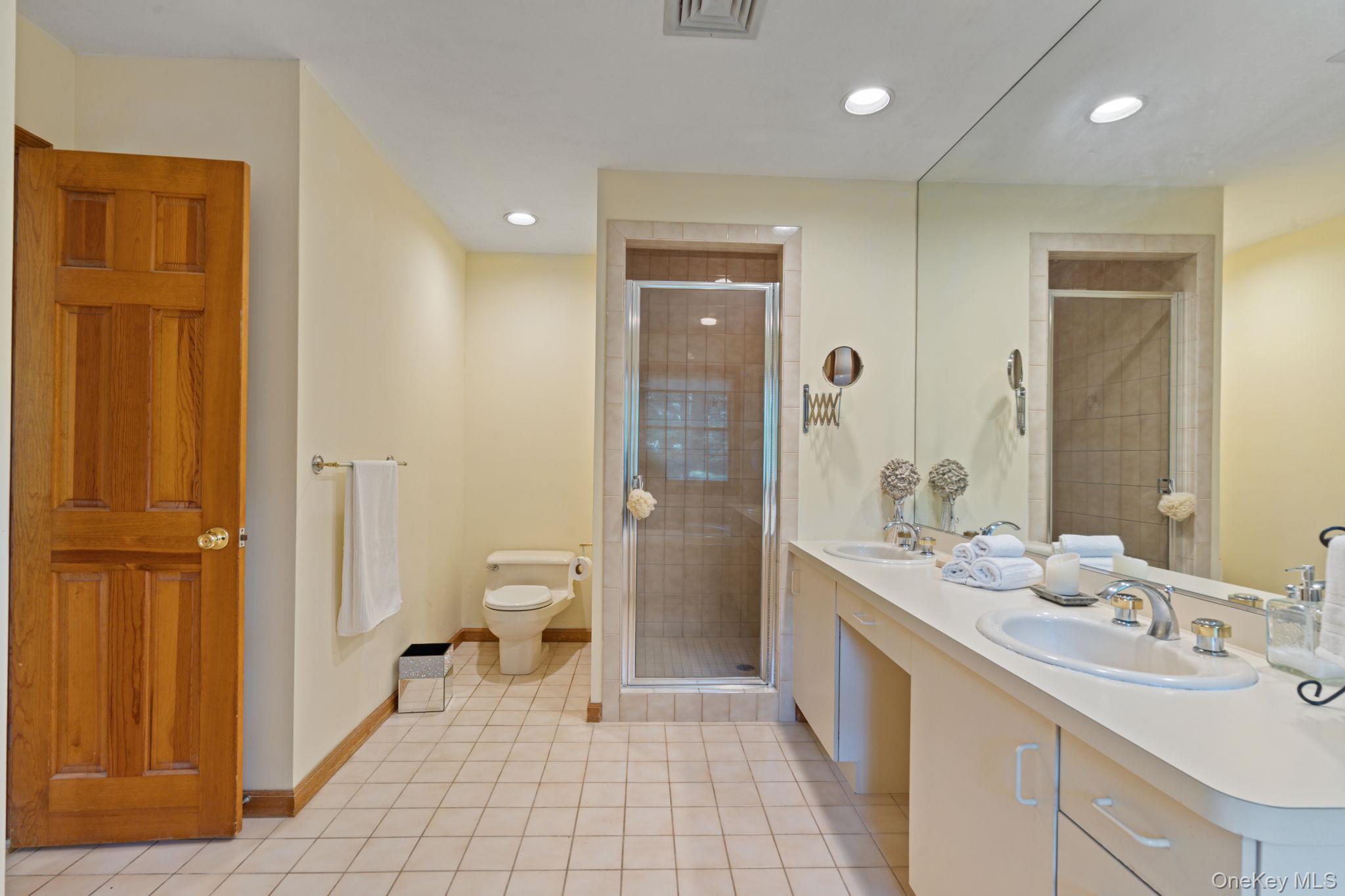 470 Pond Path Property Photo 28