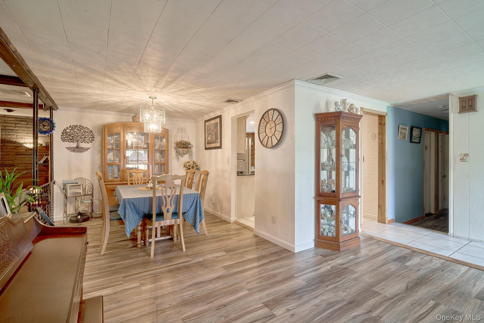 14 Winthrop Place Property Photo 6