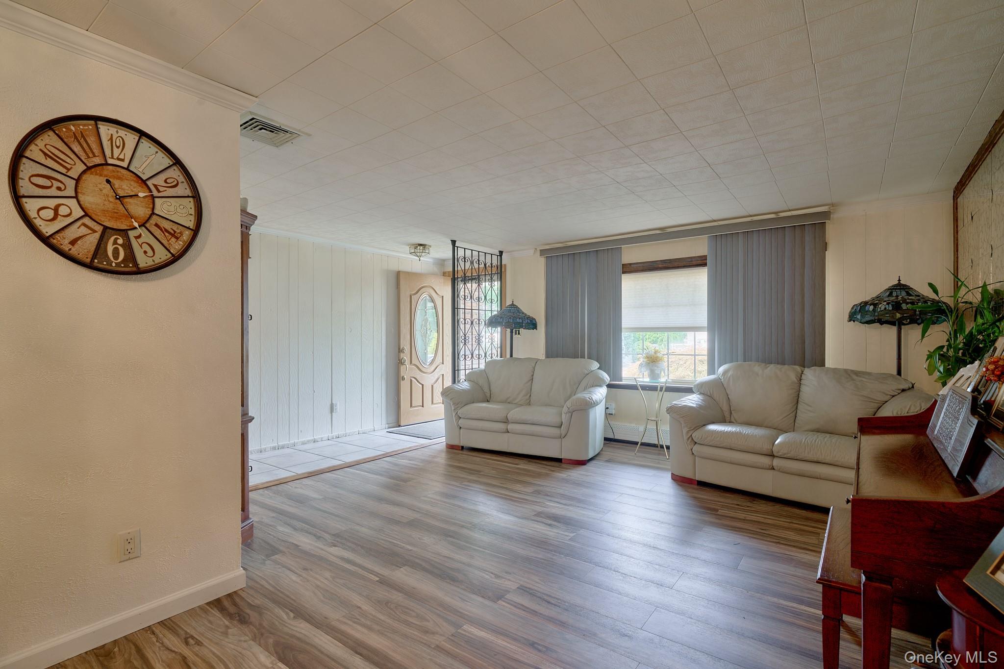 14 Winthrop Place Property Photo 8