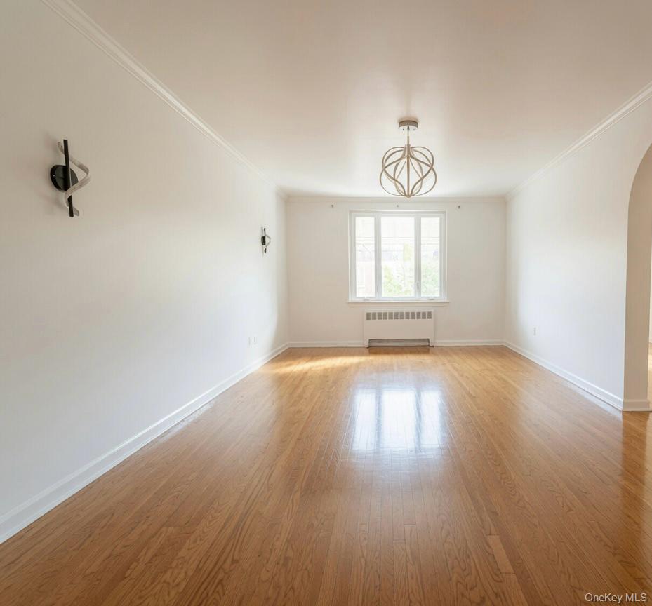 1080 Rhinelander Avenue Property Photo 8