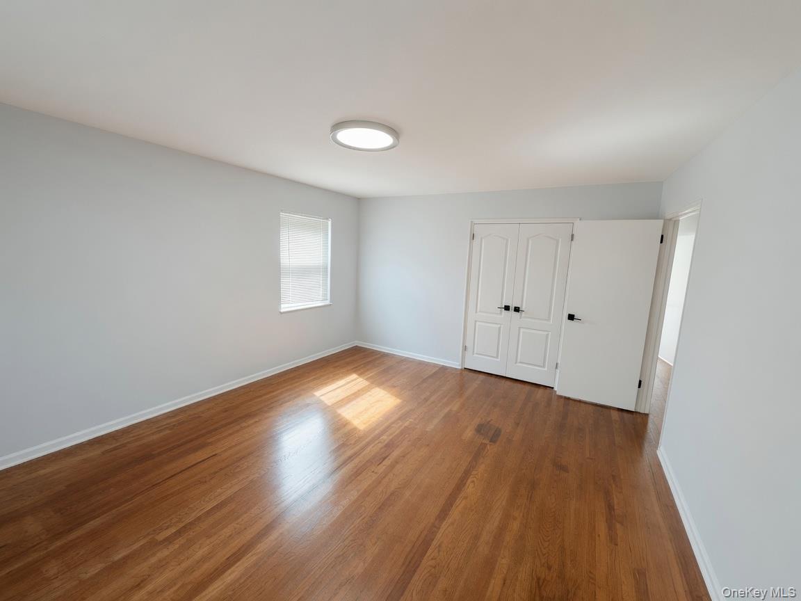 1080 Rhinelander Avenue Property Photo 14