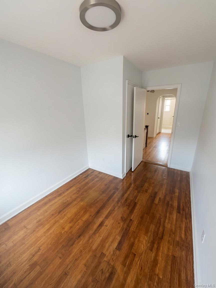 1080 Rhinelander Avenue Property Photo 16