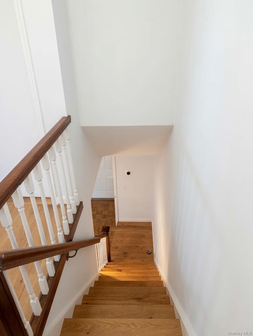 1080 Rhinelander Avenue Property Photo 19