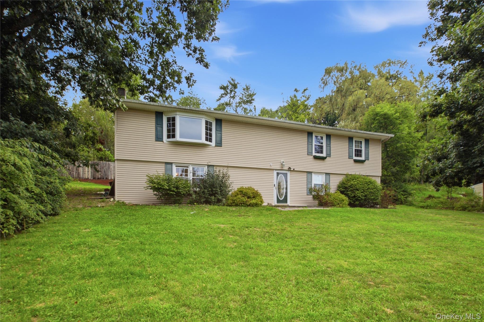 34 Hillview Circle Property Photo 2