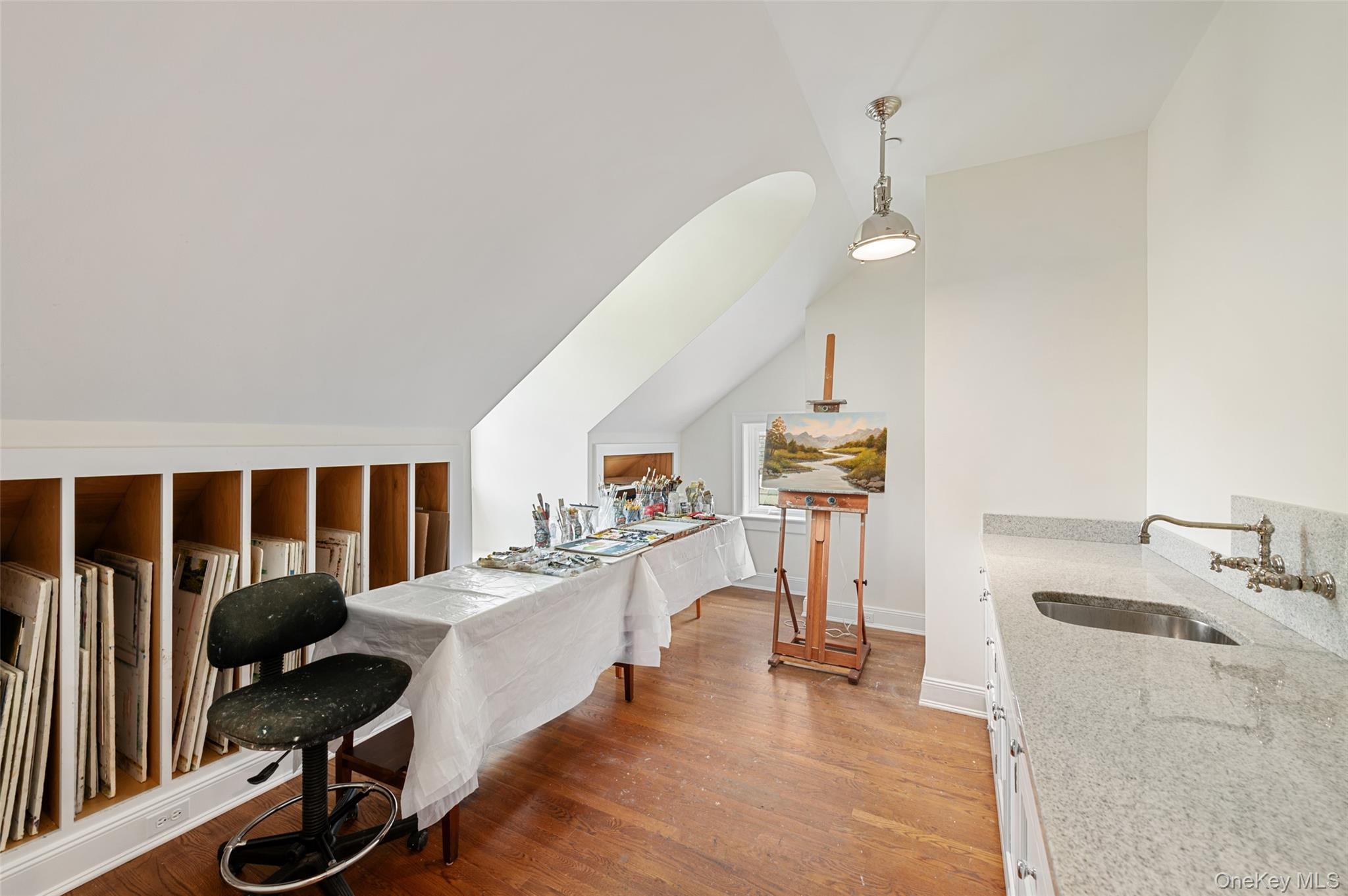 336 Cantitoe Street Property Photo 26