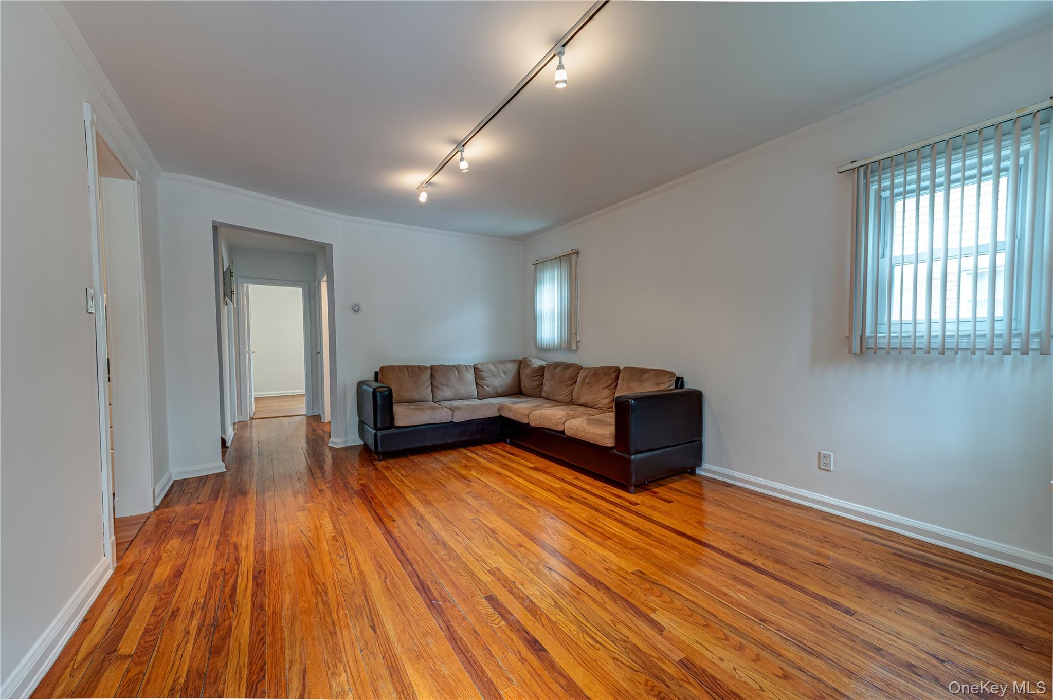 15 Yale Boulevard Property Photo 5