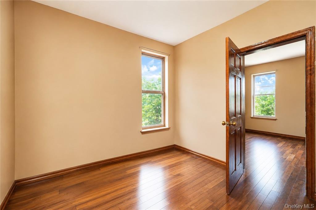 82 Kermit Place Property Photo 18