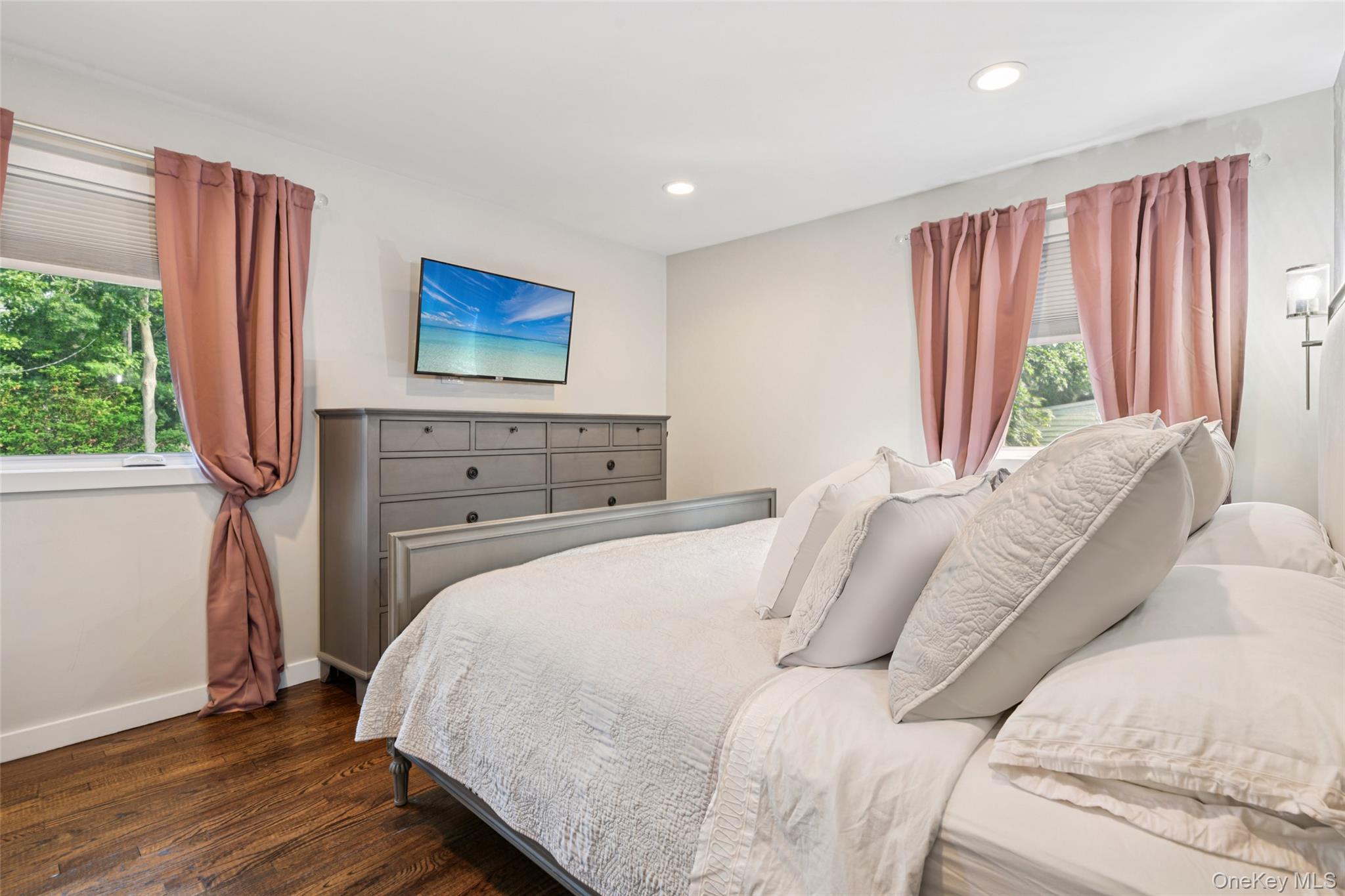 176 Willis Court Property Photo 13