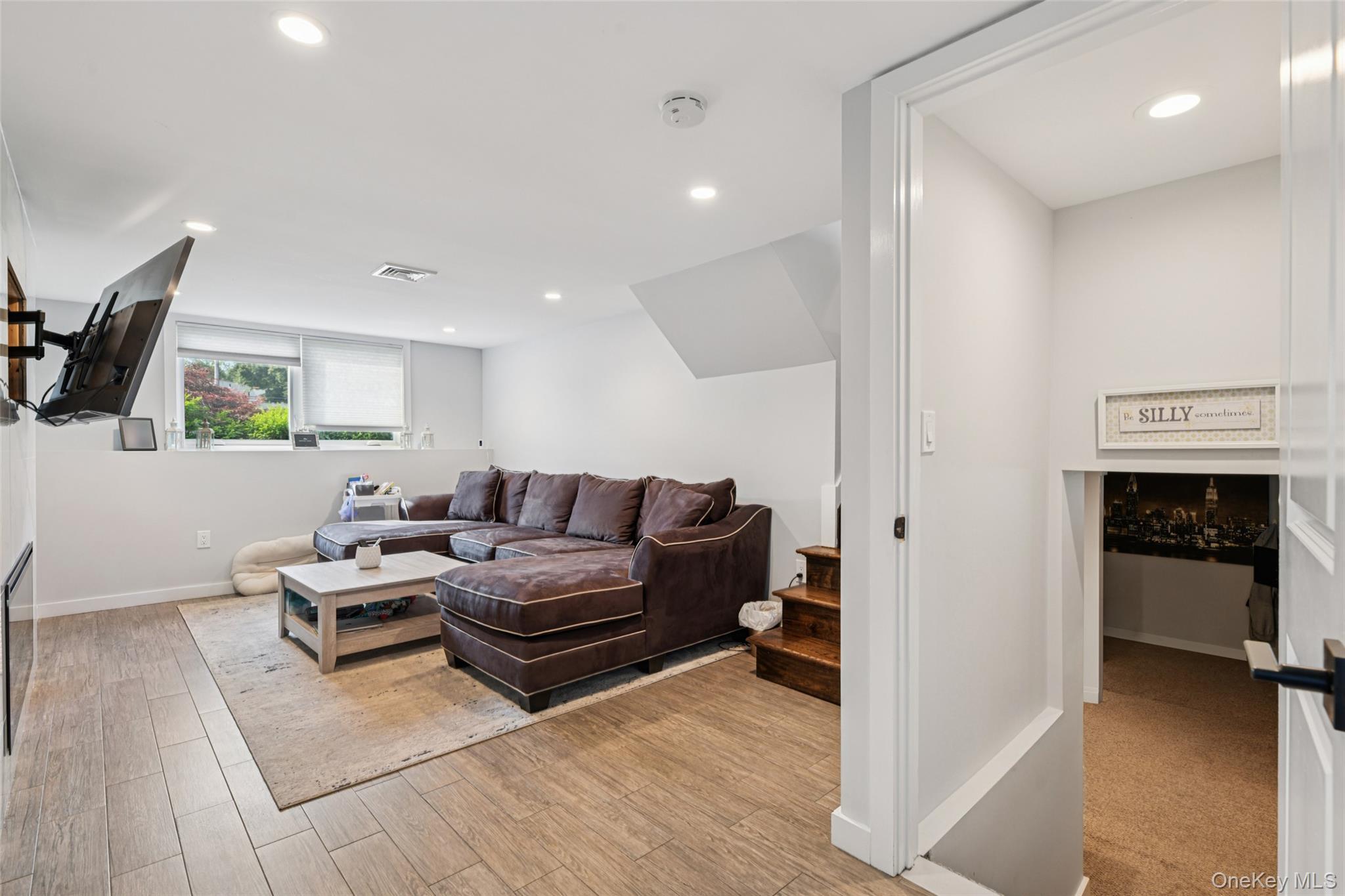 176 Willis Court Property Photo 18
