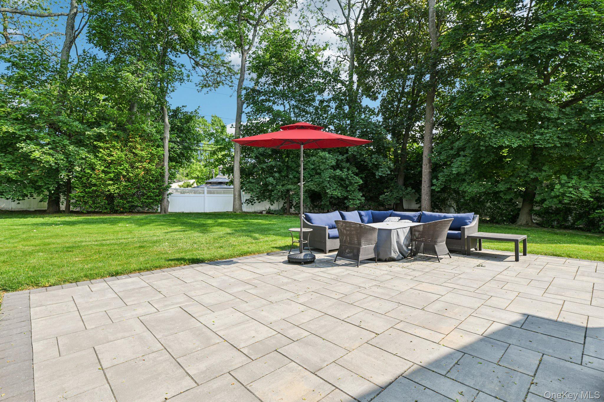 176 Willis Court Property Photo 21