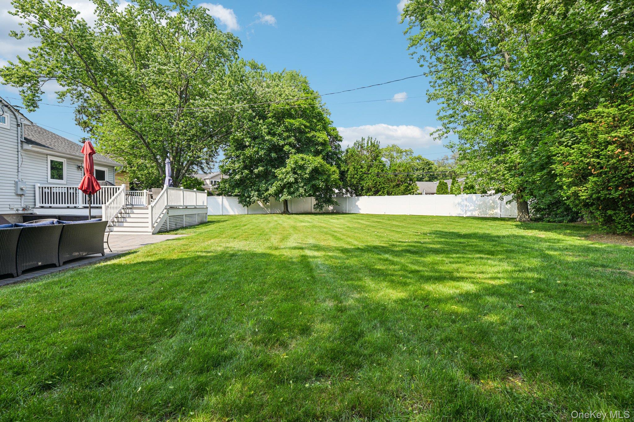176 Willis Court Property Photo 24