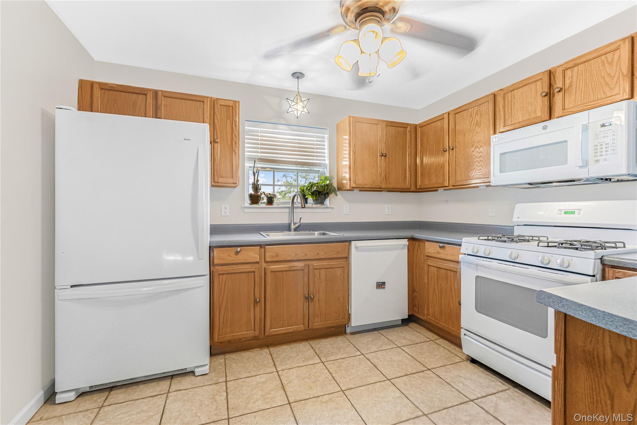 239 Mary Lou Avenue Property Photo 15