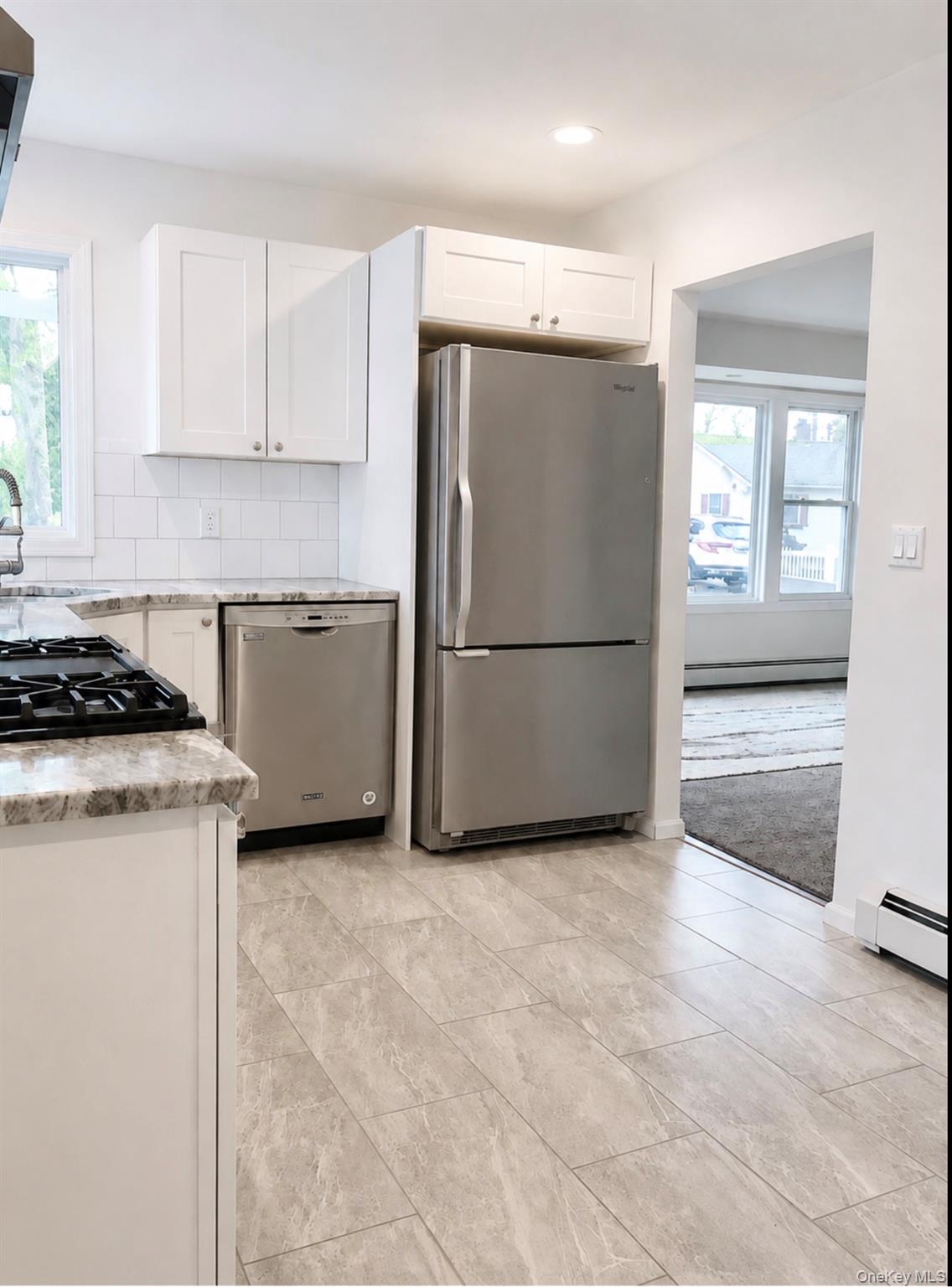 32 Tomkins Avenue Property Photo 2