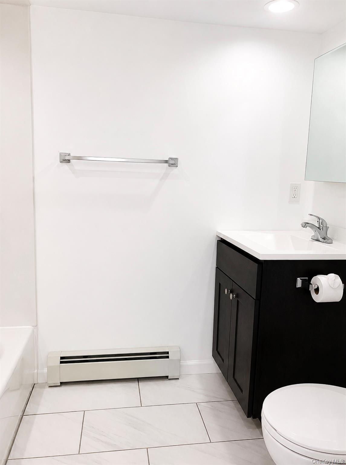 32 Tomkins Avenue Property Photo 7